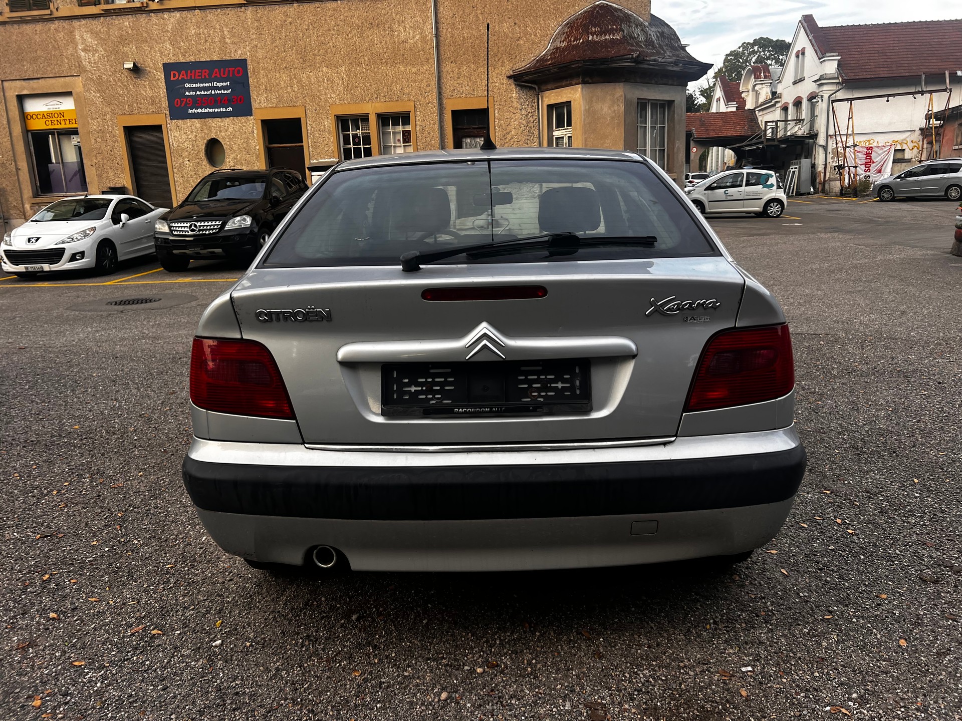 CITROEN Xsara Berline 1.6i 16V SX-image-3