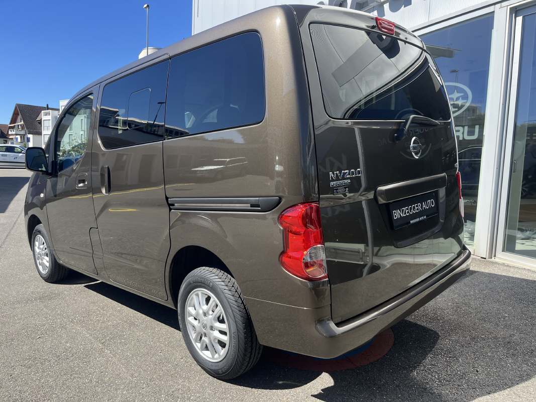 NISSAN NV200 Kombi 1.5 dci Evalia Tekna-image-2