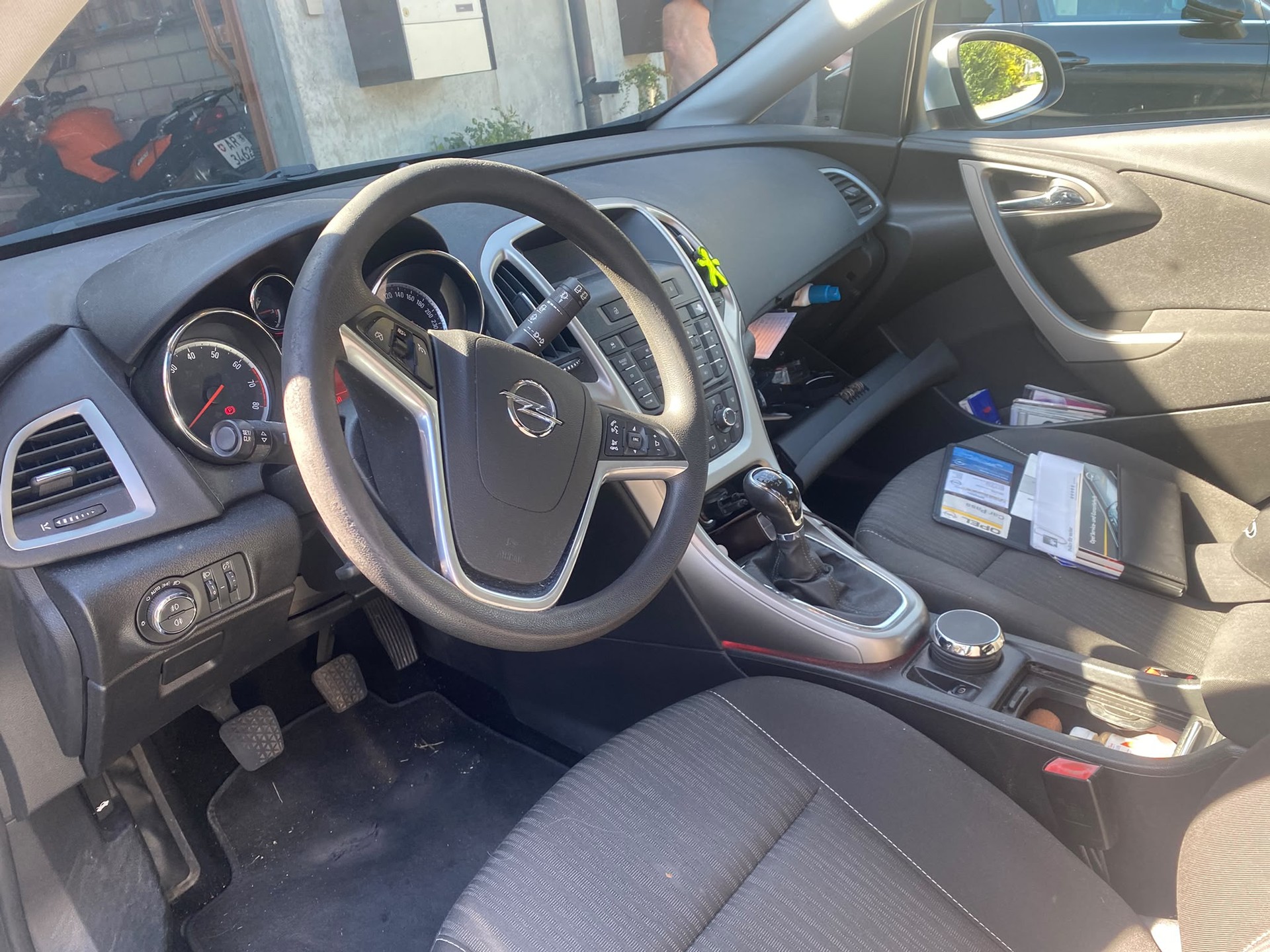 OPEL Astra 1.6i 16V Enjoy-image-6