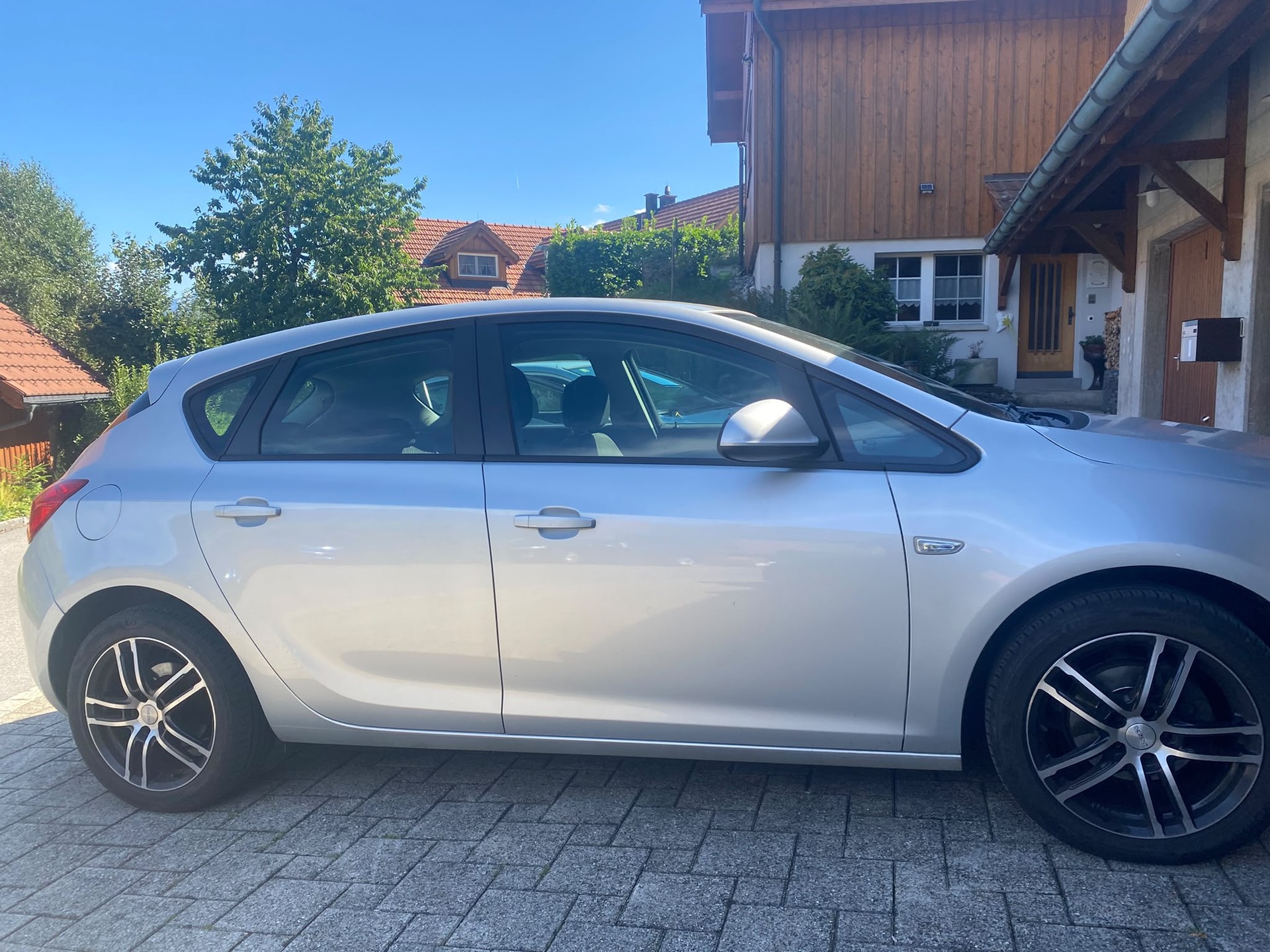 OPEL Astra 1.6i 16V Enjoy-image-8