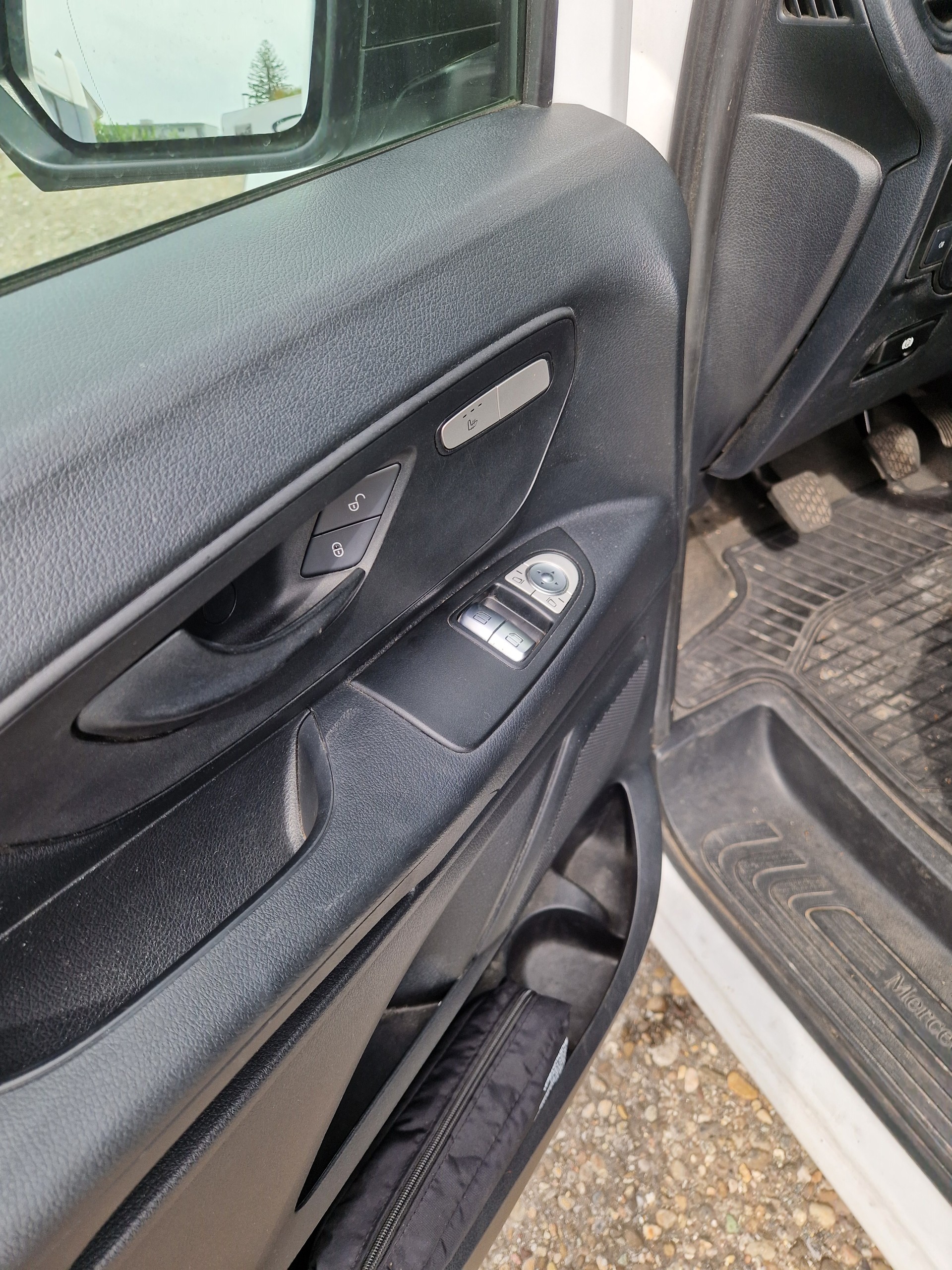 MERCEDES-BENZ Vito 110 CDI Lang FWD Pro-image-6