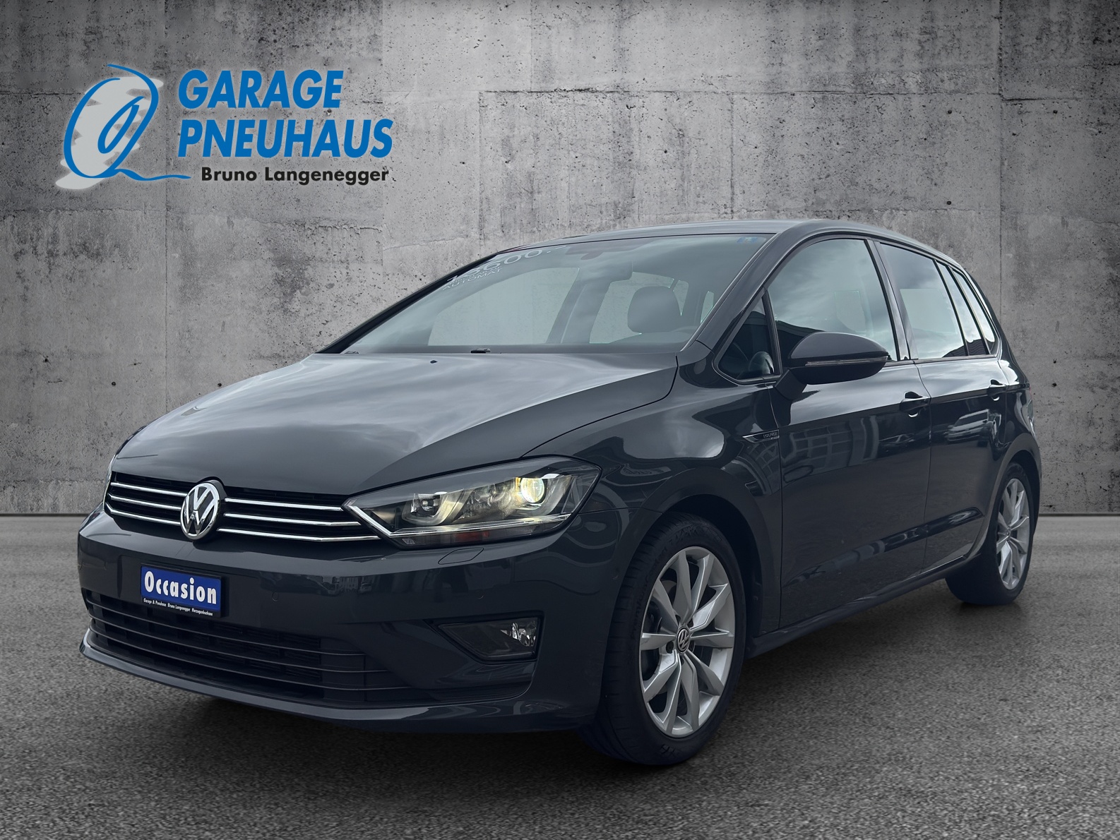 VW Golf Sportsvan 1.4 TSI Lounge DSG-image-1