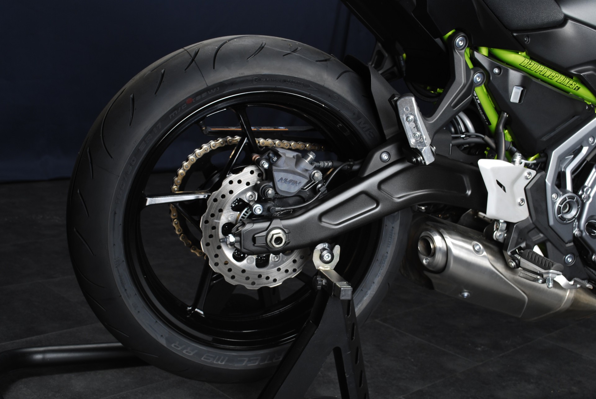 KAWASAKI Z 650 ABS MY19-showroom-element-1