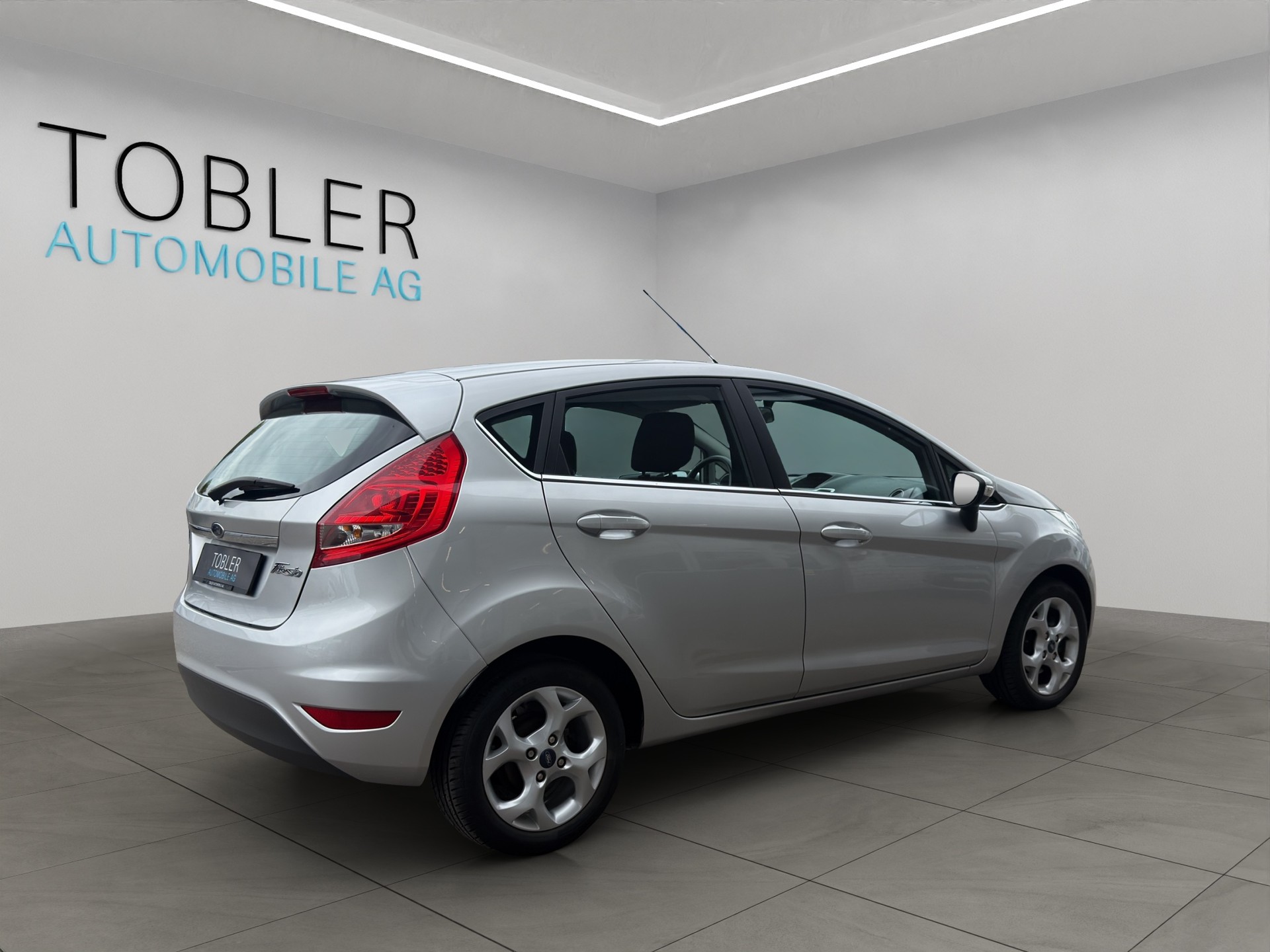FORD Fiesta 1.4 16V Trend-image-5