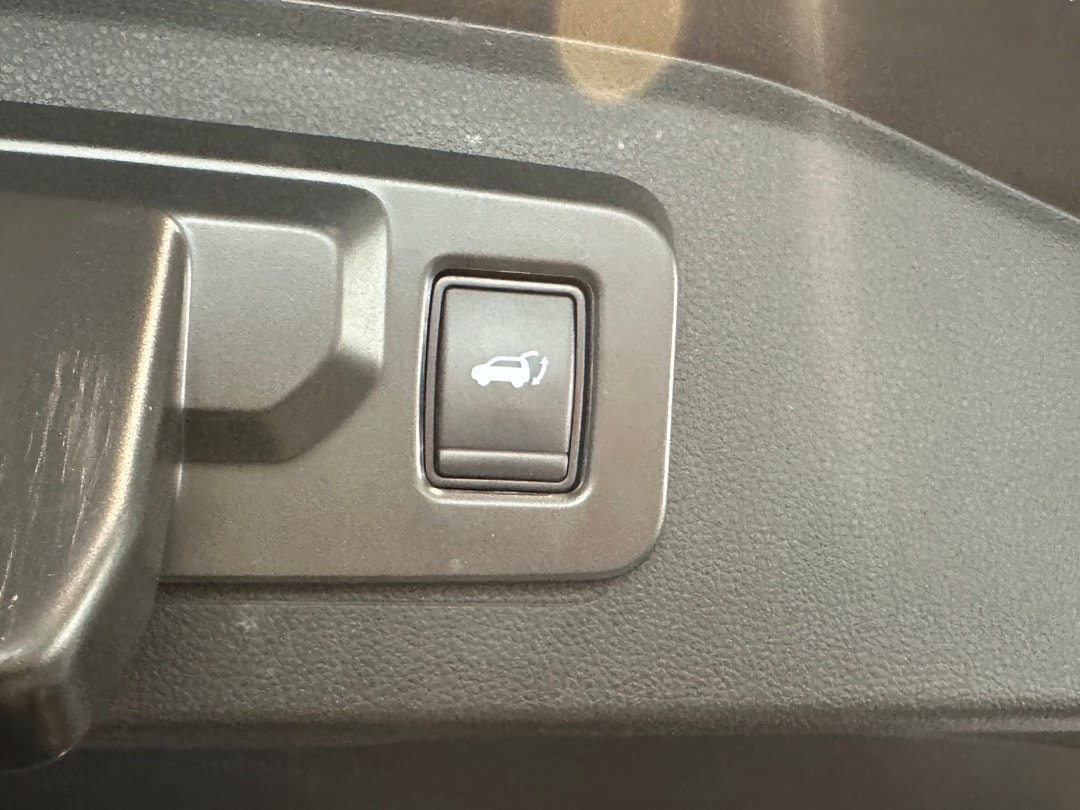 RENAULT Espace 1.2 E-Tech 200 Techno 7-Sitze-image-7
