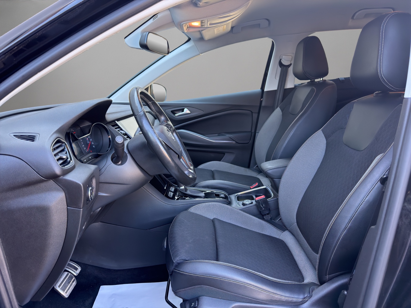 OPEL Grandland X 1.2i TP Ultimate Automatik-image-8