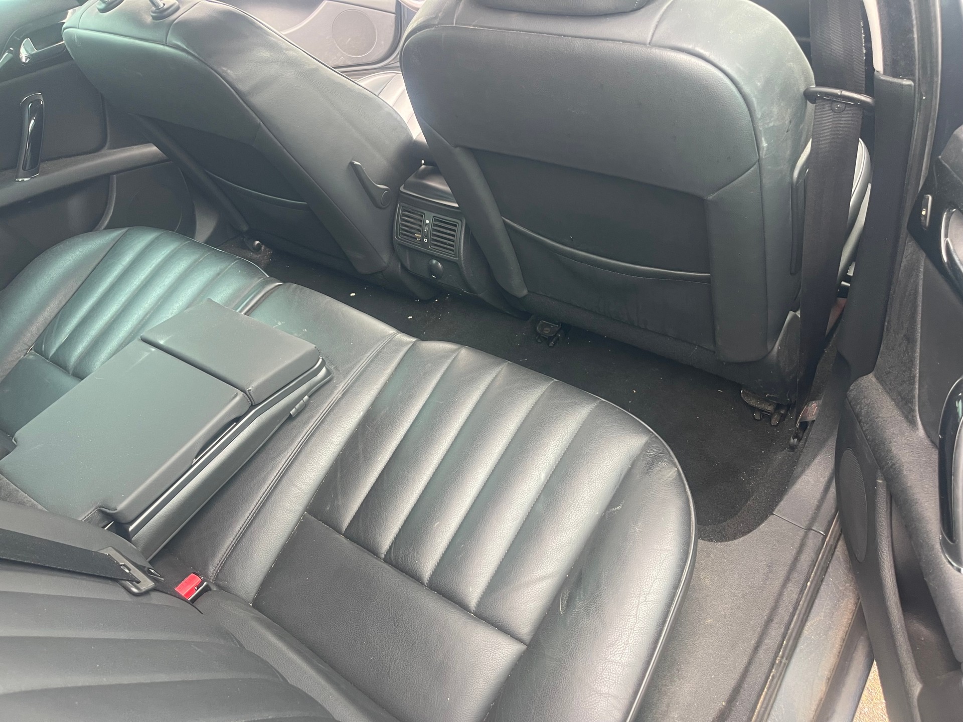 PEUGEOT 407 SW 3.0 Dynamic Automatic-image-6