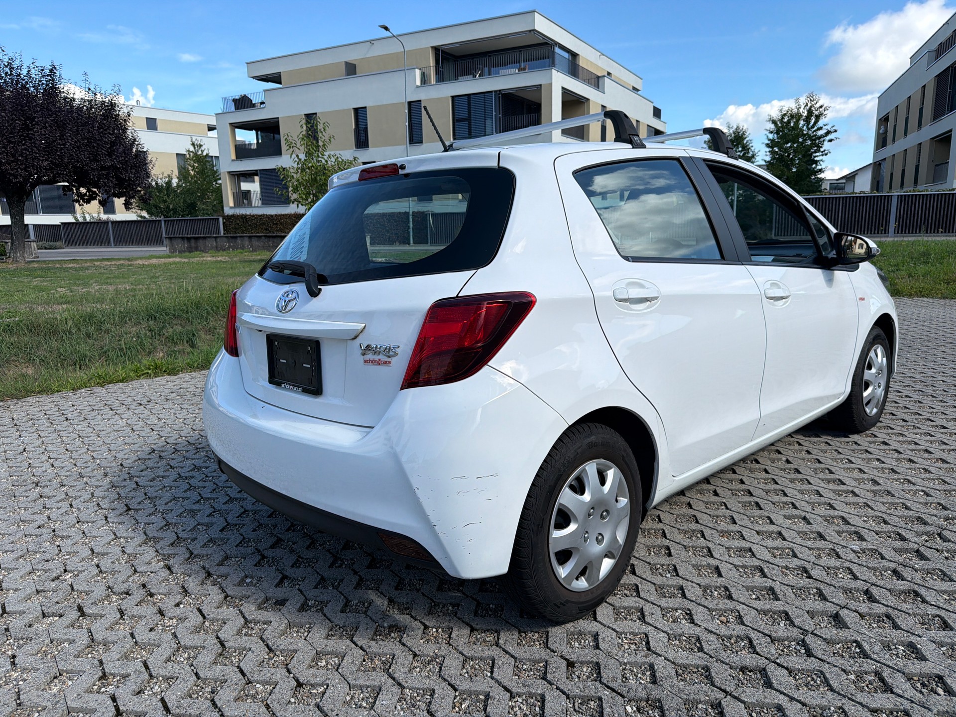 TOYOTA Yaris 1.33 Style Multidrive-image-2