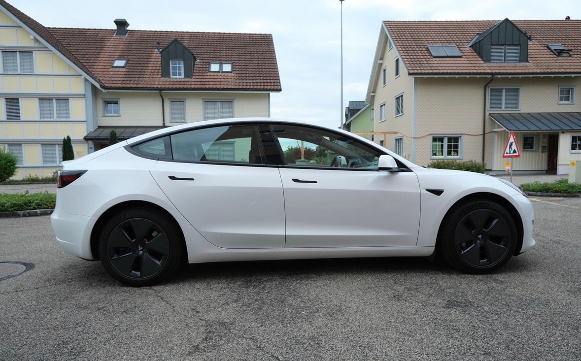 TESLA Standart Range-image-2