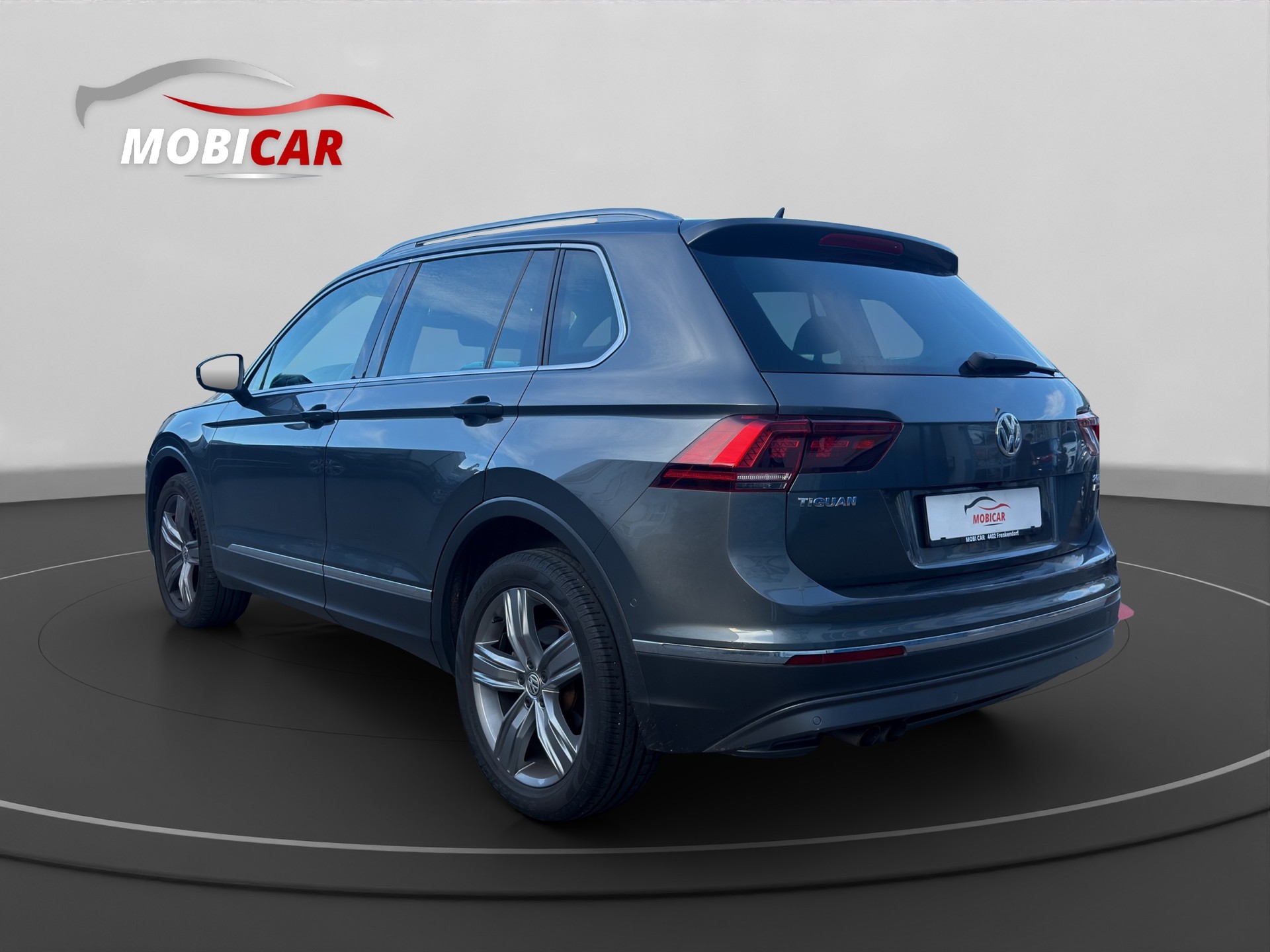 VW Tiguan 2.0 TDI SCR Highline 4Motion DSG-image-2