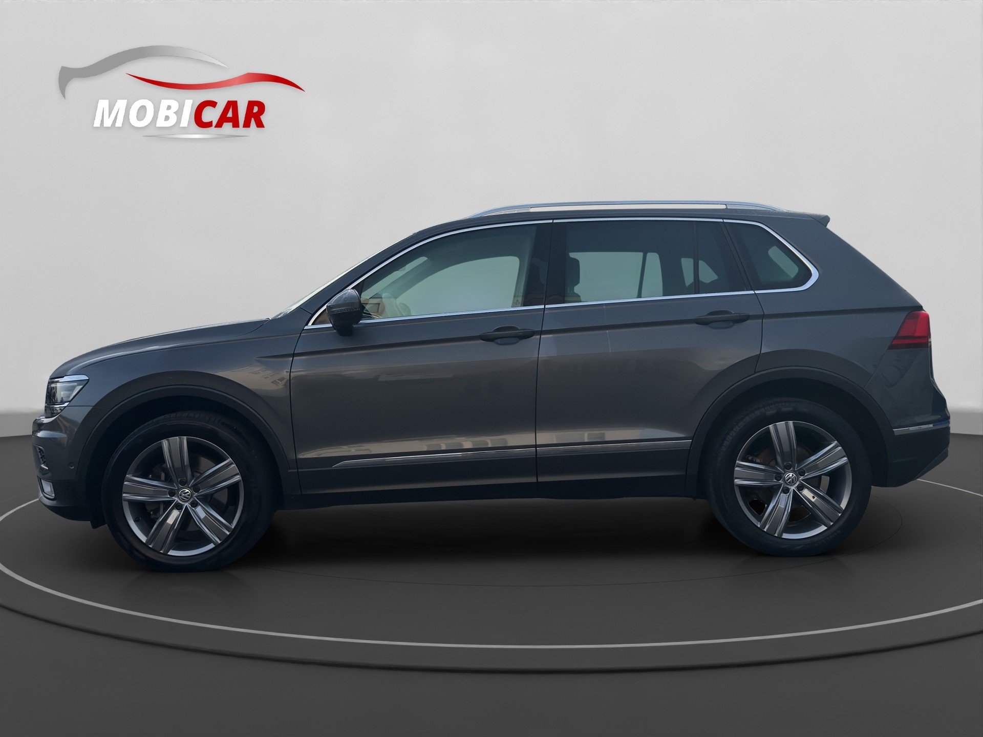 VW Tiguan 2.0 TDI SCR Highline 4Motion DSG-showroom-element-1