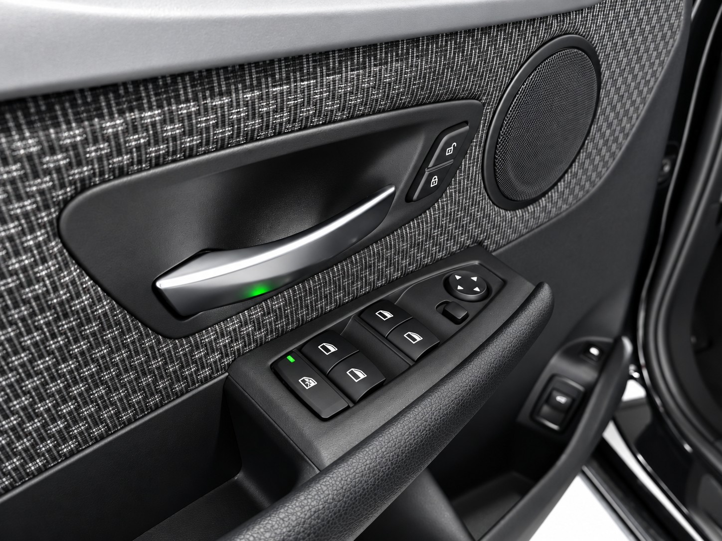 BMW 225xe Active Tourer-image-21