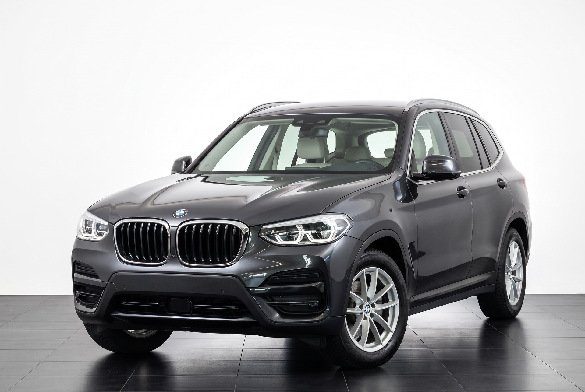 BMW X3 xDrive 20i Steptronic-image-5