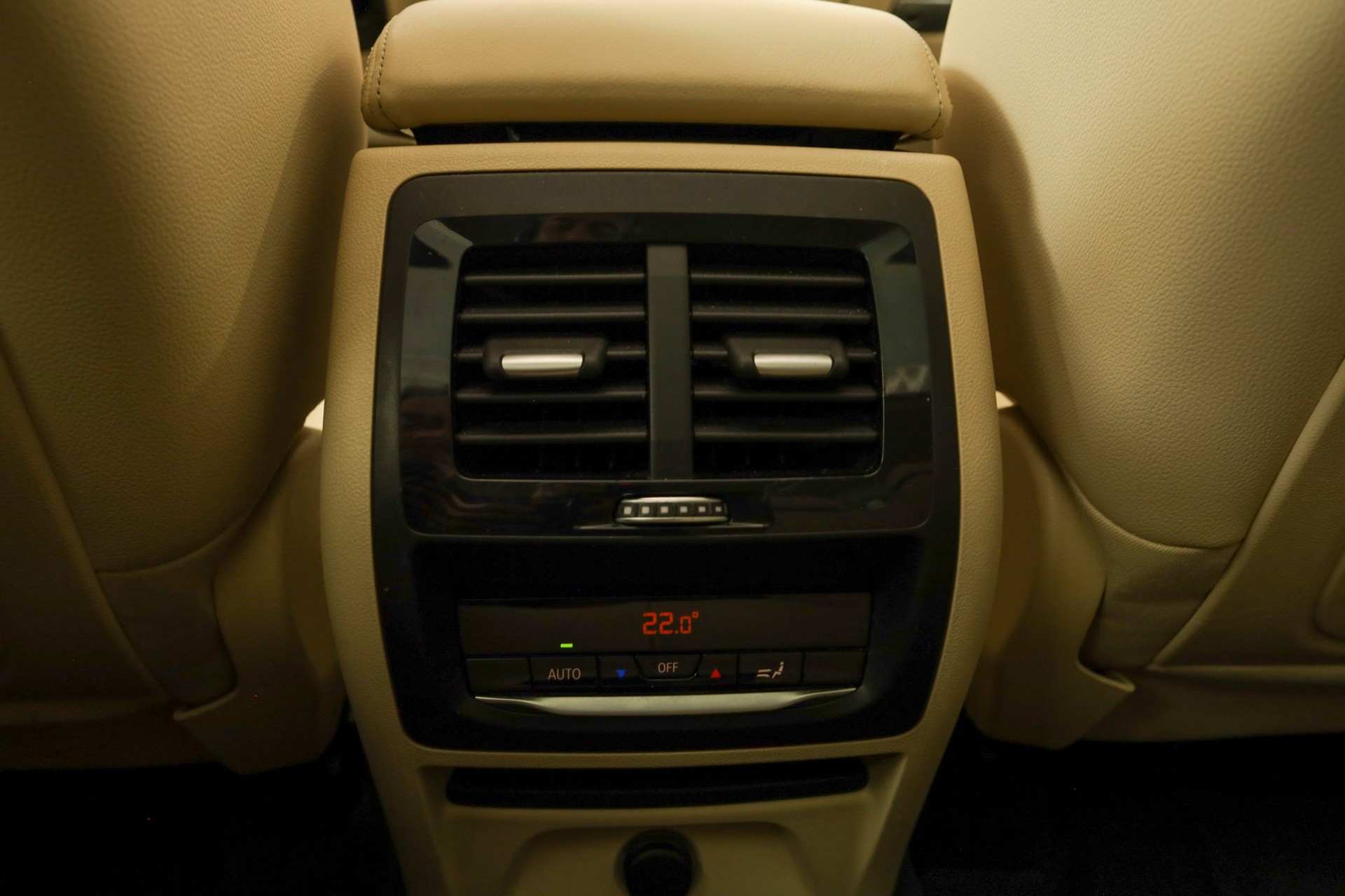 BMW X3 xDrive 20i Steptronic-image-19