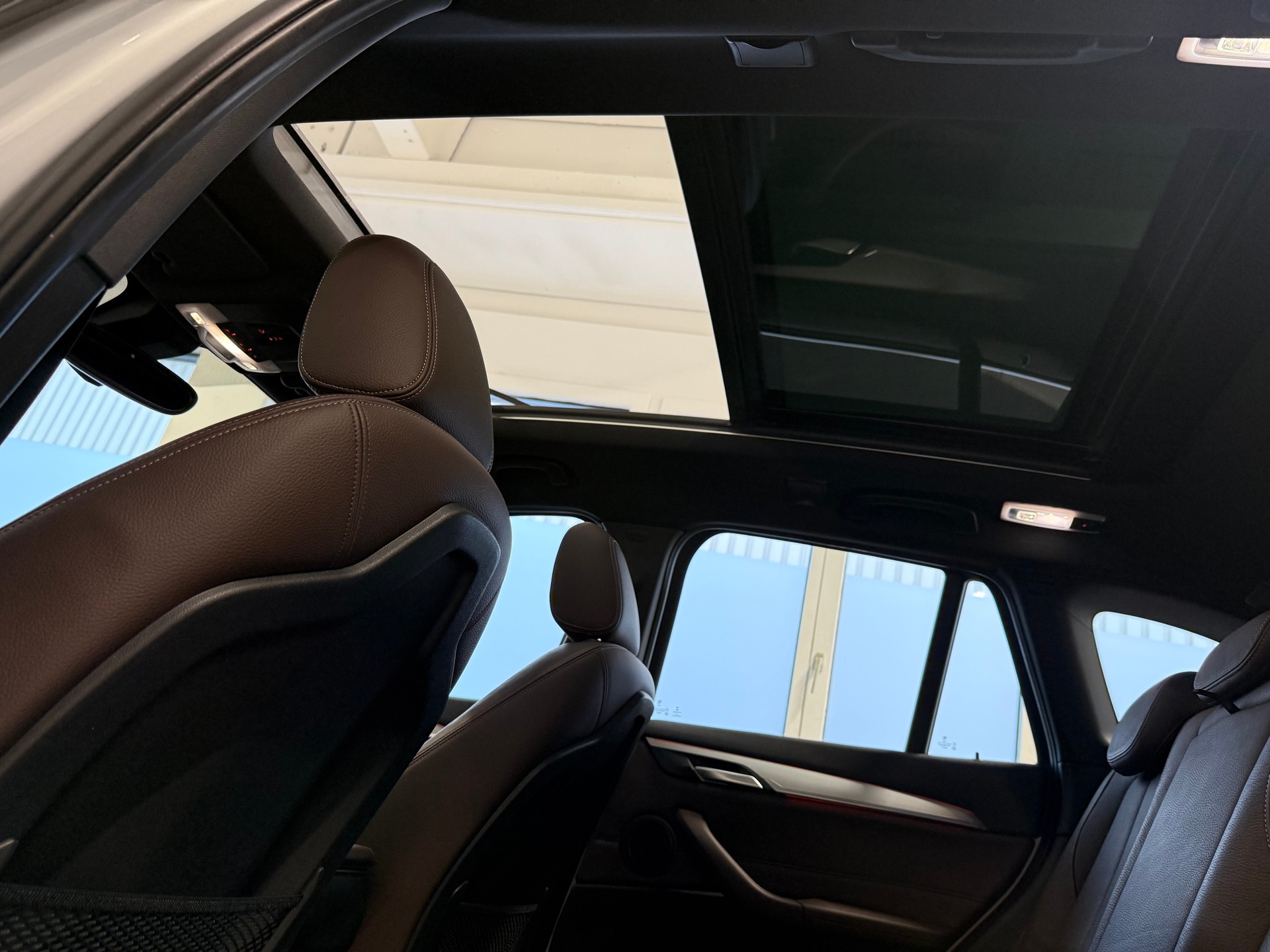 BMW X1 xDrive 25i xLine Steptronic-image-22