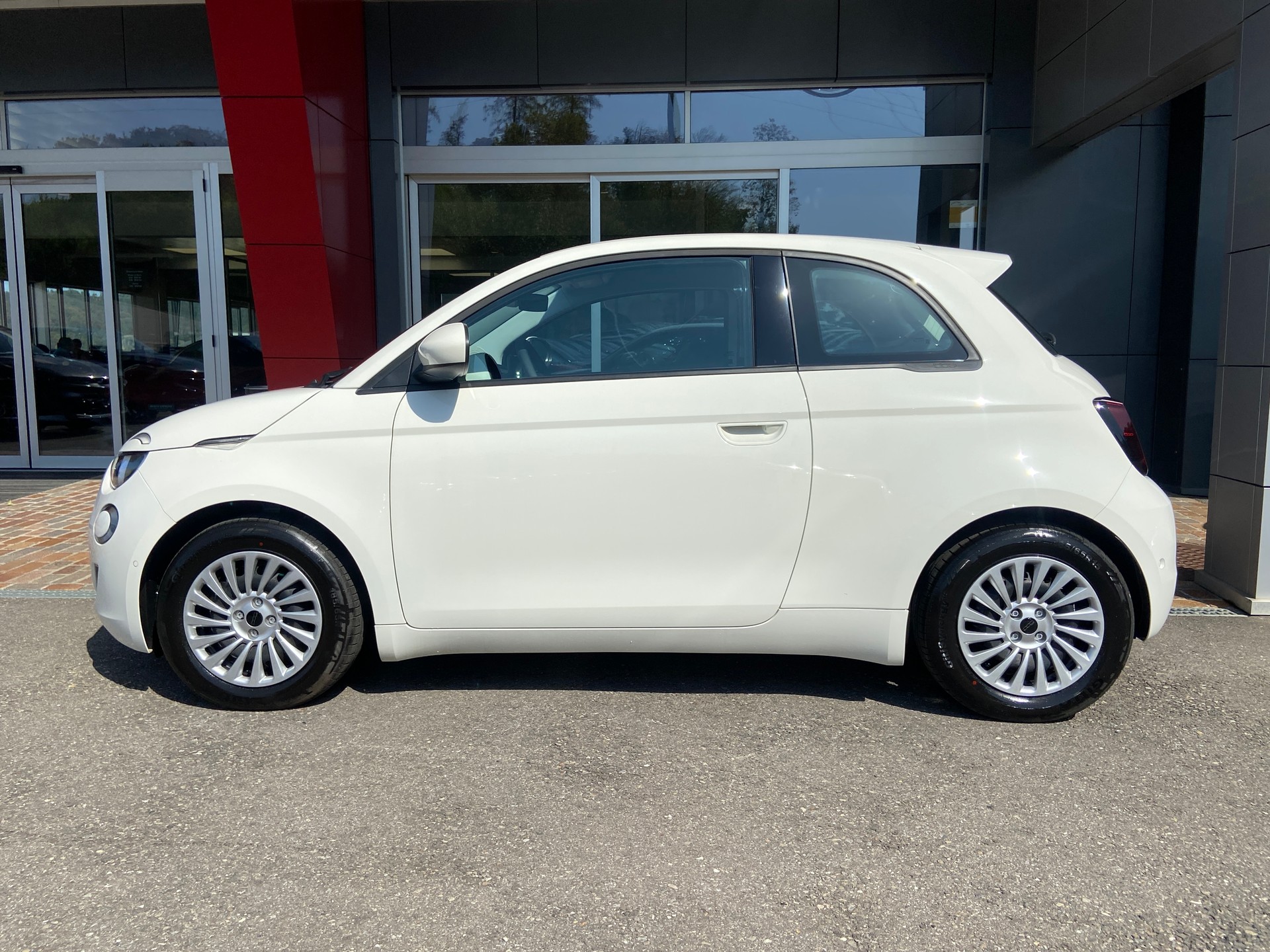 FIAT 500 electric 118PS Vita-image-15