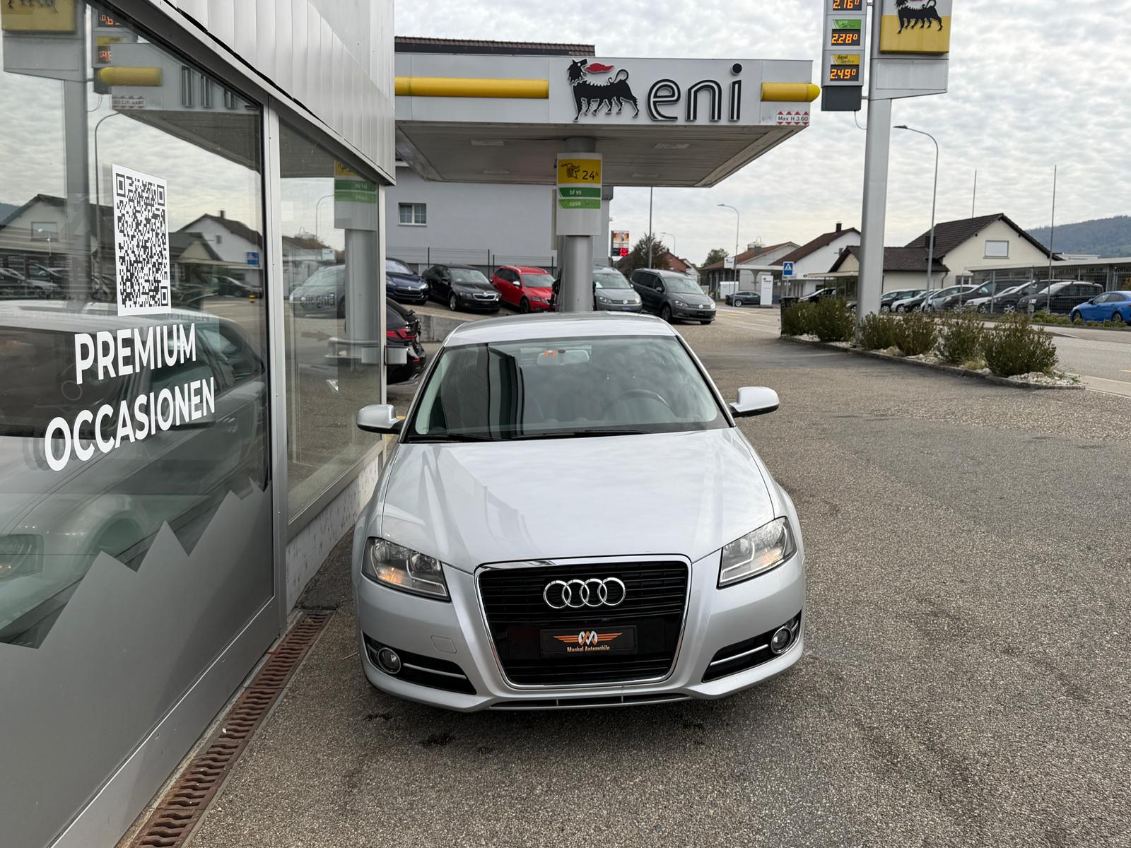 AUDI A3 Sportback 2.0 FSI Ambiente-image-0