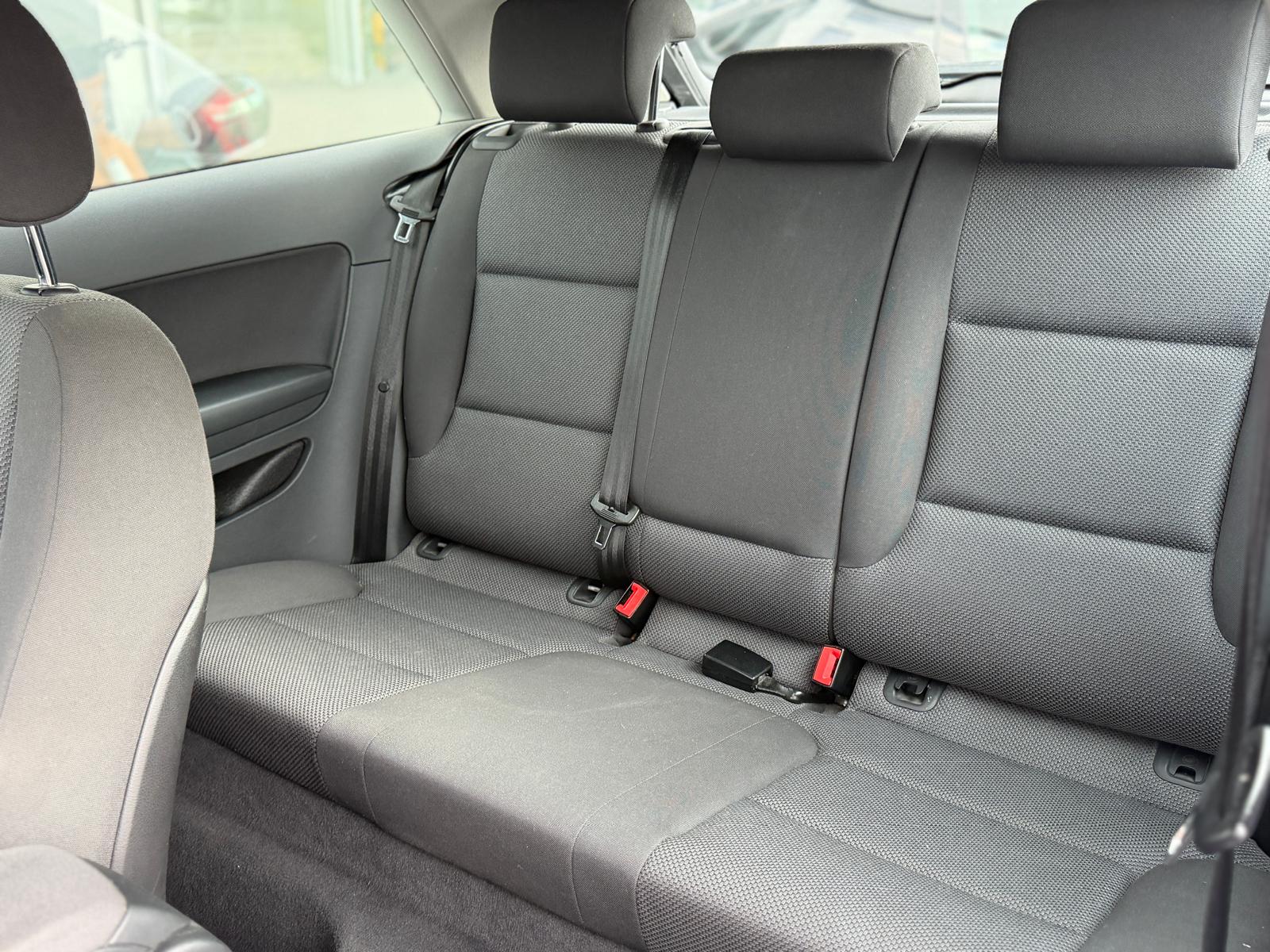 AUDI A3 Sportback 2.0 FSI Ambiente-image-10