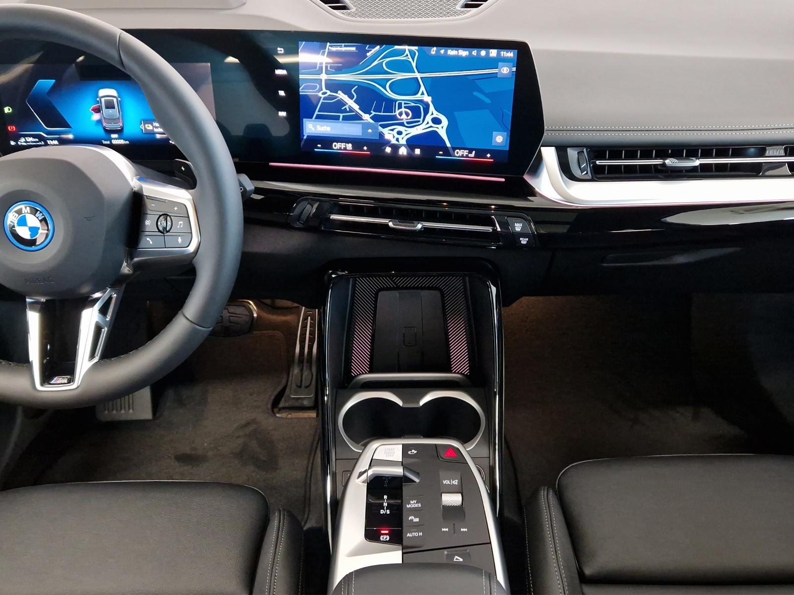 BMW X1 xDrive30e M Sport Pro-image-12