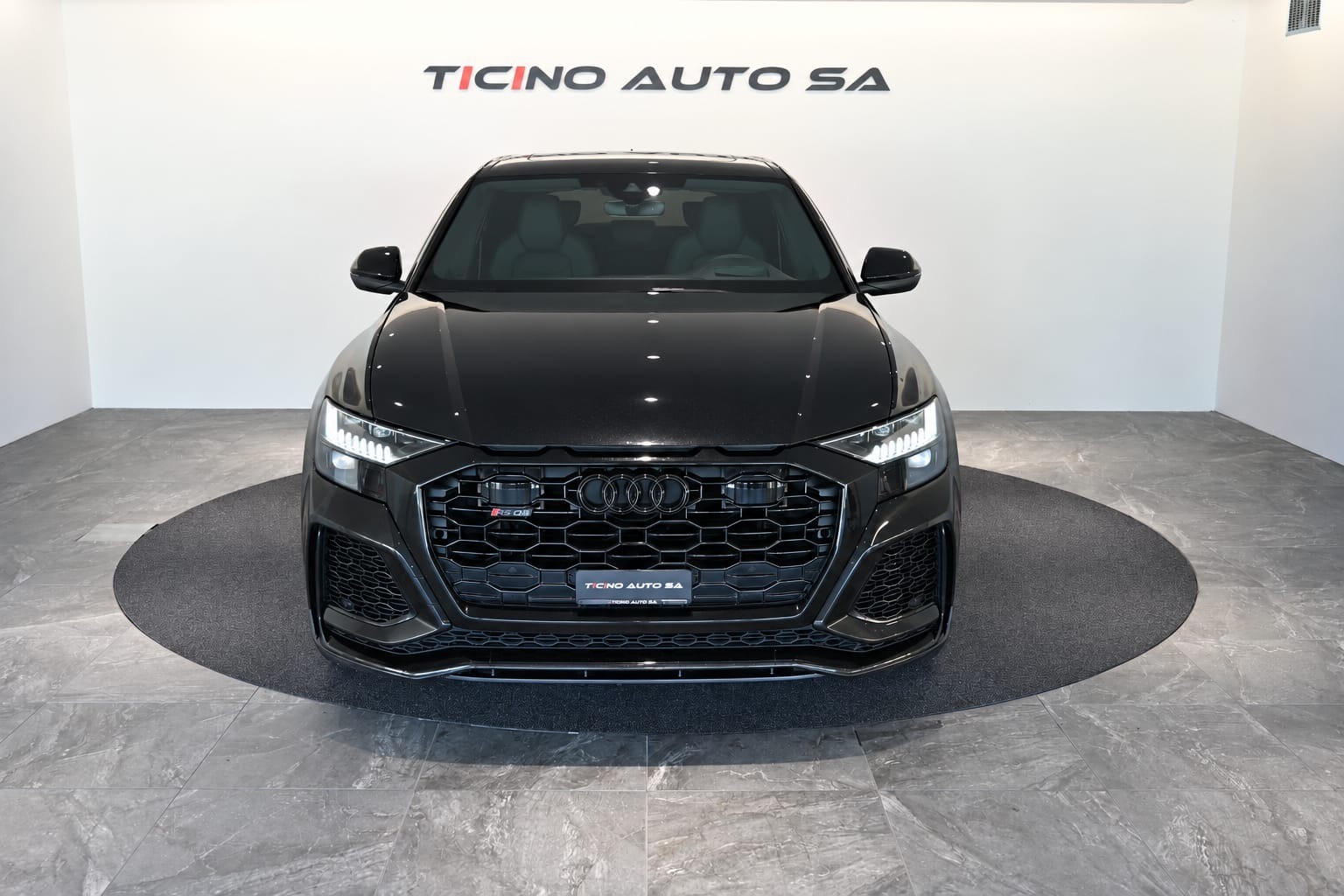 AUDI RSQ8 quattro tiptronic-image-14