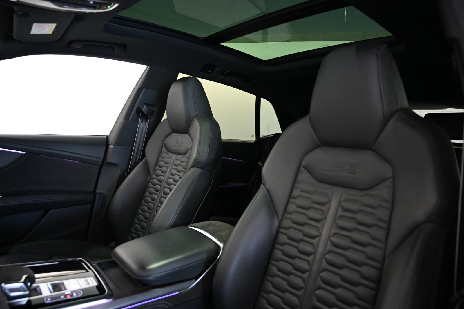 AUDI RSQ8 quattro tiptronic-image-8