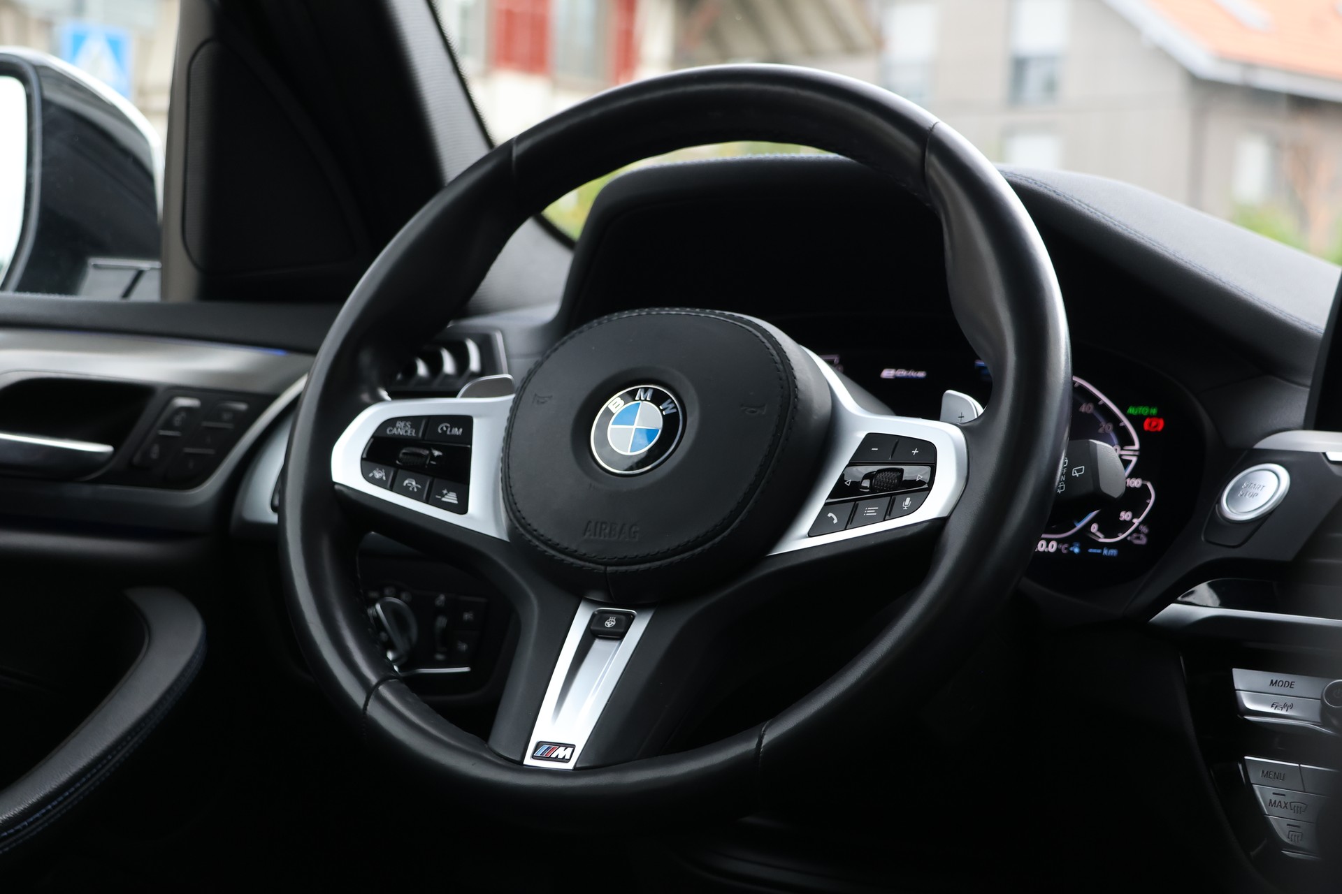 BMW X3 xDrive 30e M Sport (CH) + 2.0T AHK-image-14