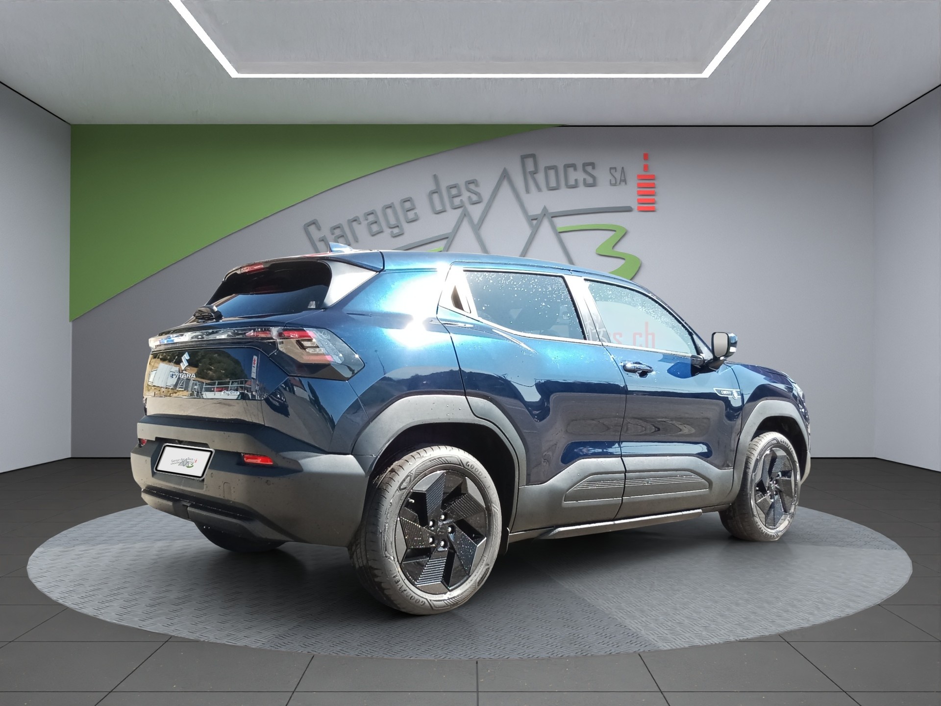 SUZUKI e Vitara Compact+ 4x4-image-6