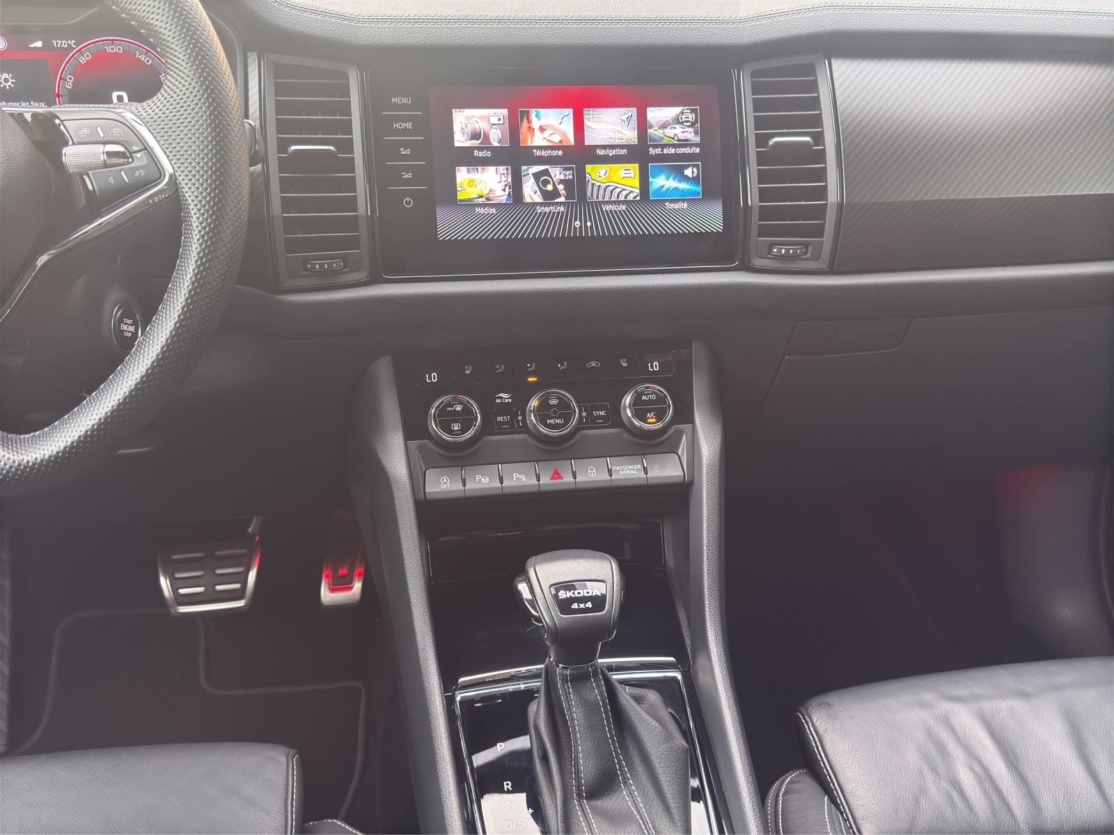 SKODA Kodiaq 2.0 TSI 4x4 SportLine-image-10