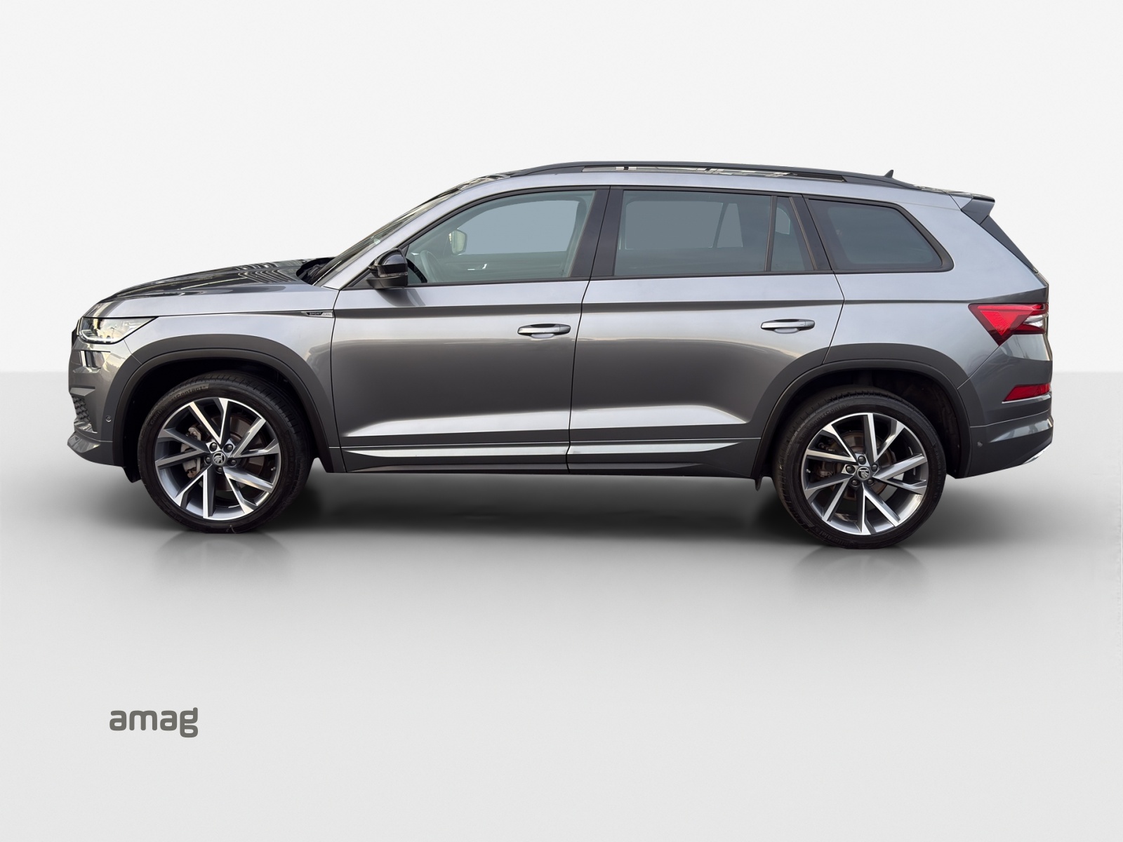 SKODA Kodiaq 2.0 TSI 4x4 SportLine-image-1