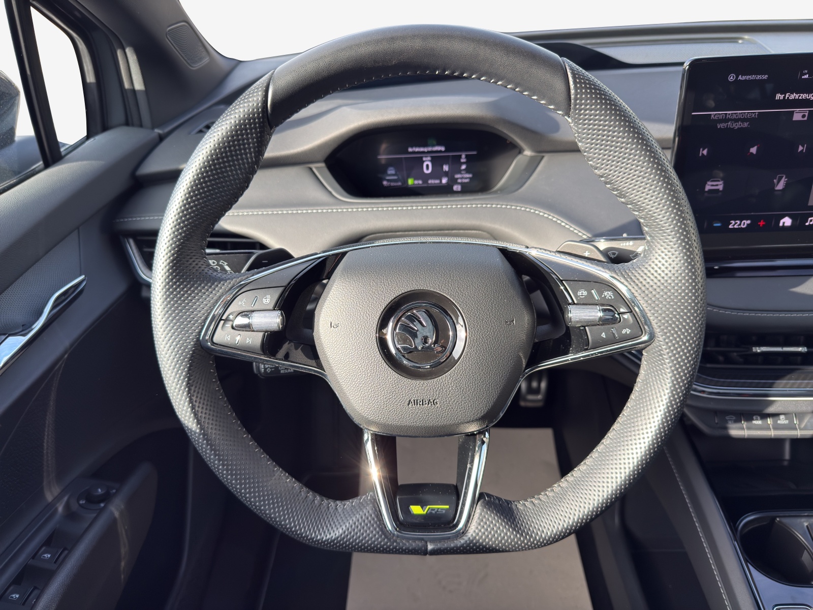 SKODA Enyaq Coupé RS iV 80 4x4-image-10