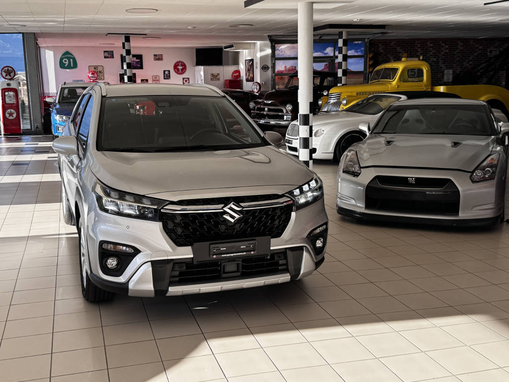 SUZUKI S-Cross 1.5 Piz Sulai Hybrid 4x4-image-22