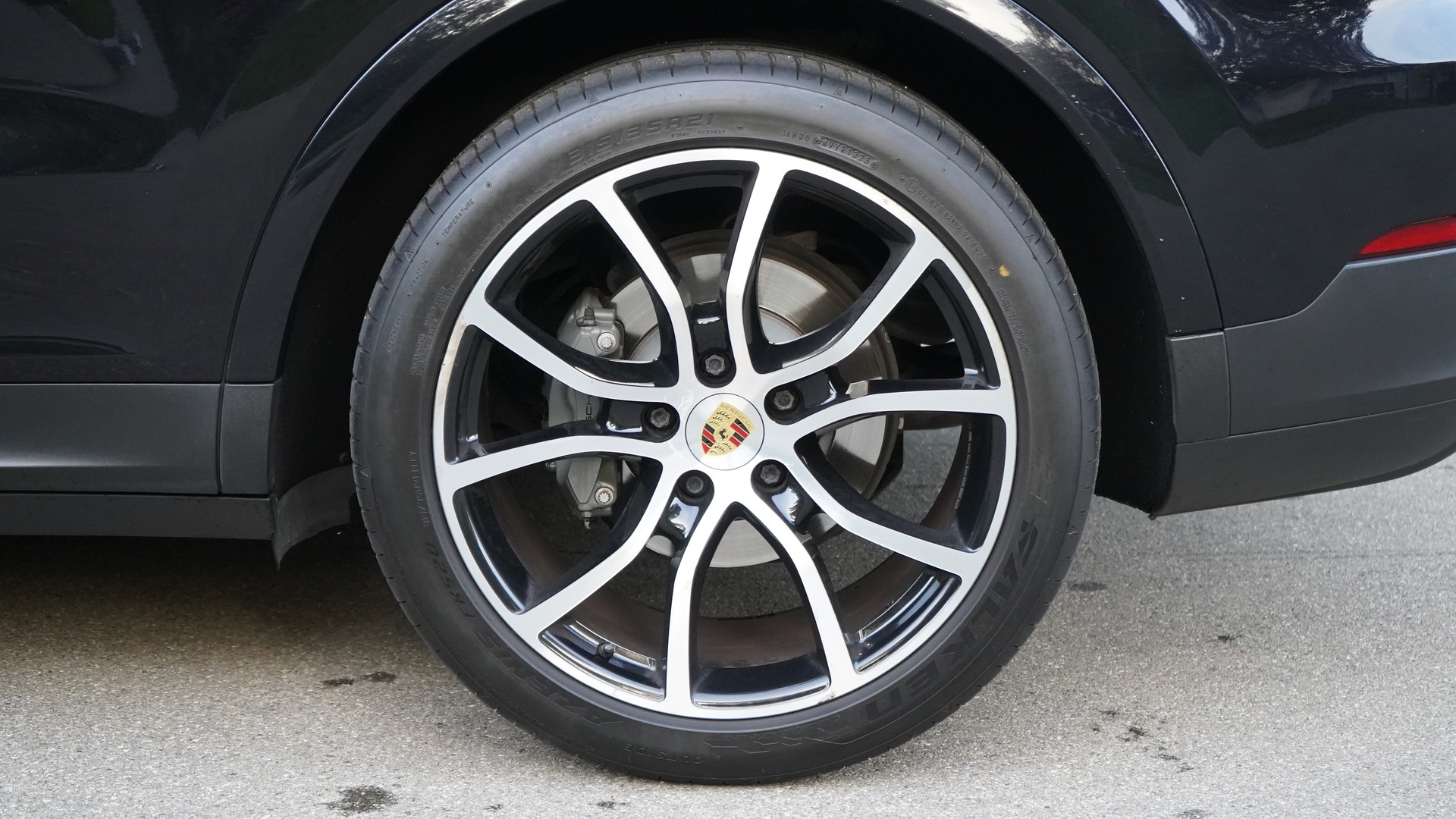 PORSCHE Cayenne S-image-23