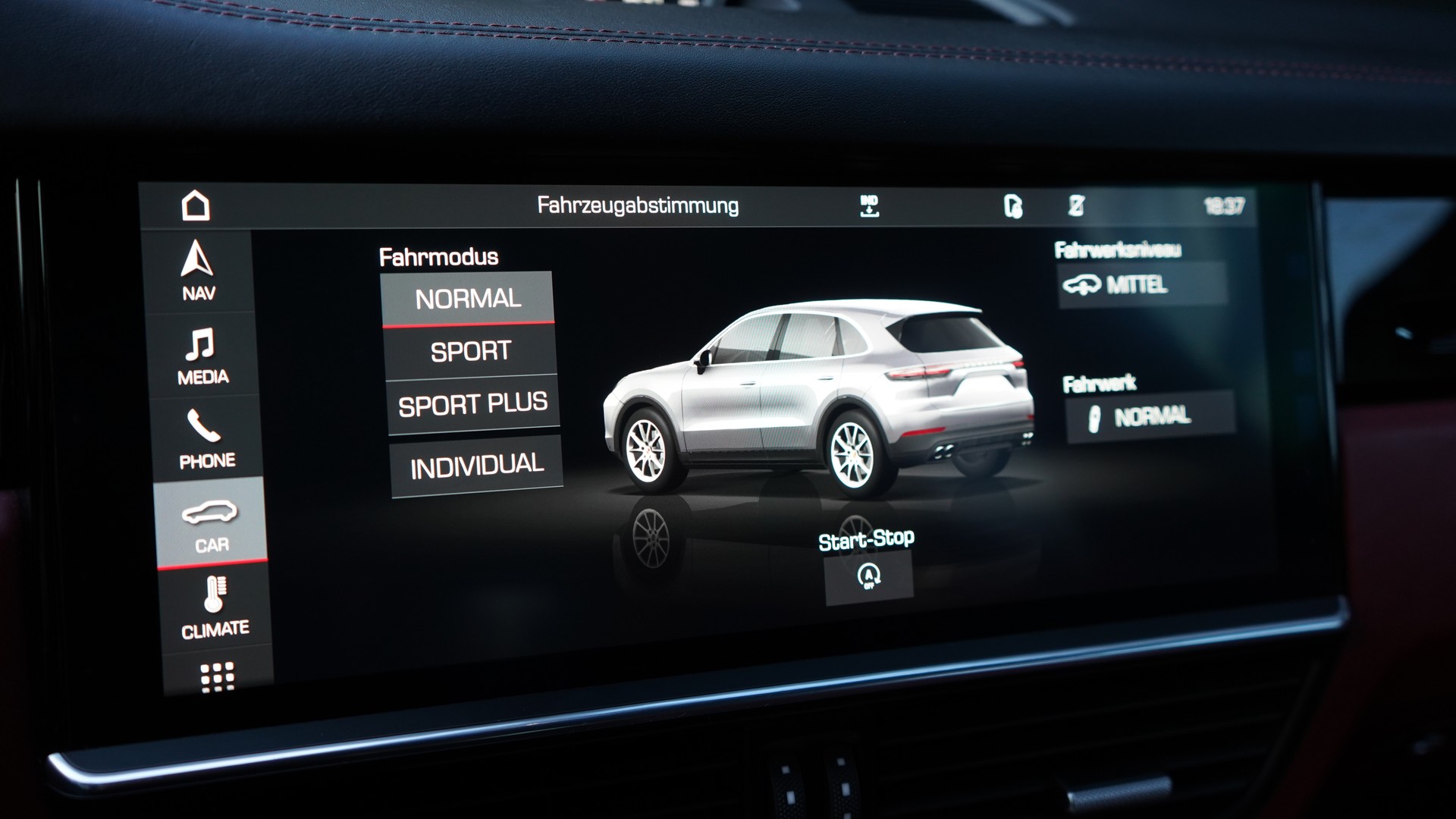 PORSCHE Cayenne S-image-19