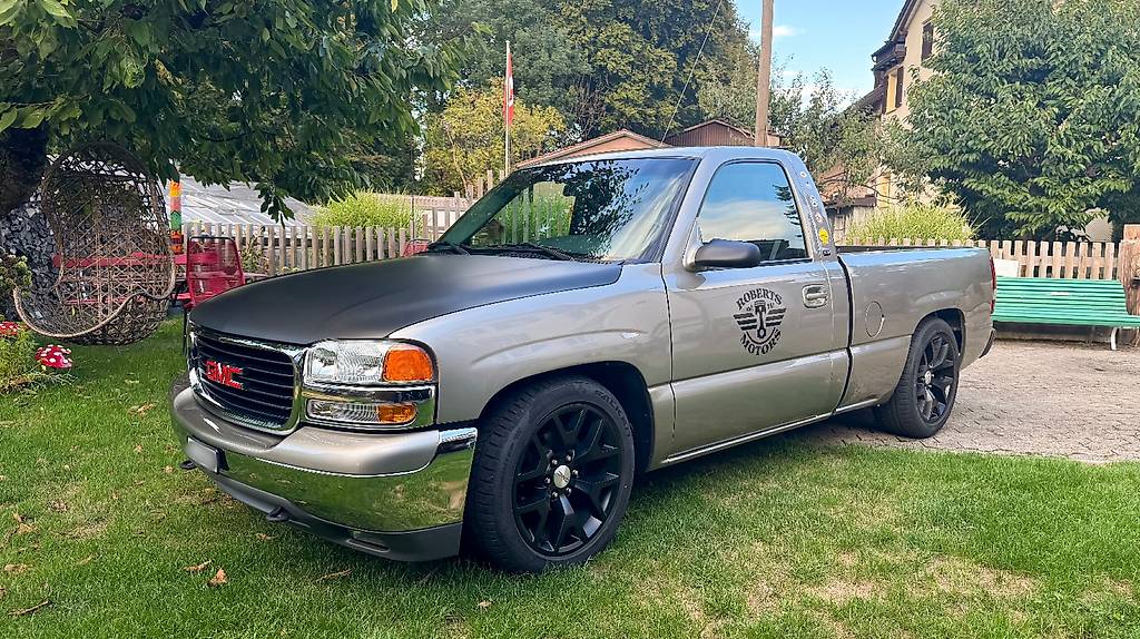 GMC Sierra-image-4