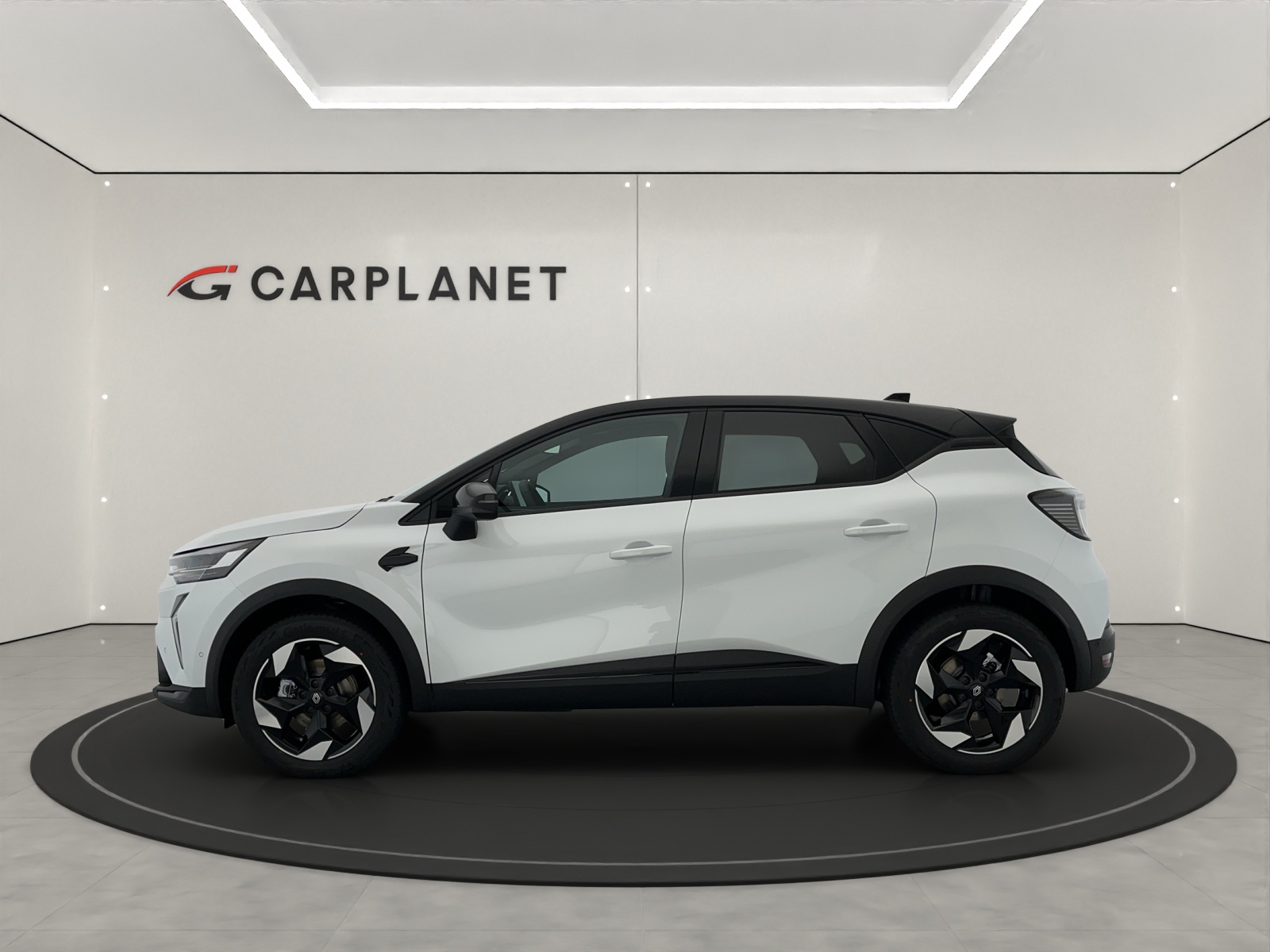 RENAULT Captur 1.8 E-Tech techno-showroom-element-1