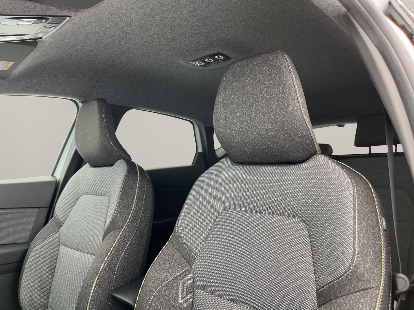 RENAULT Captur 1.8 E-Tech techno-image-14