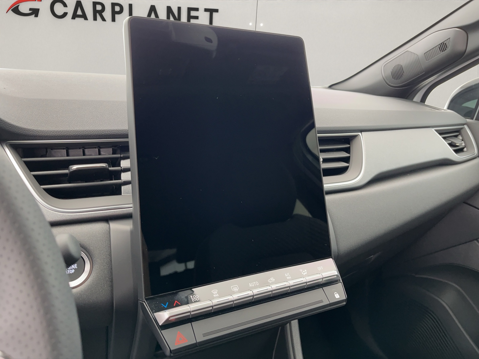 RENAULT Captur 1.8 E-Tech techno-image-11