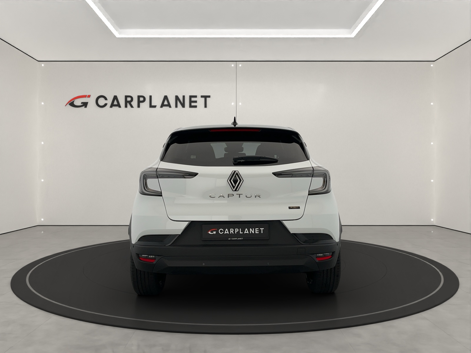 RENAULT Captur 1.8 E-Tech techno-showroom-element-3