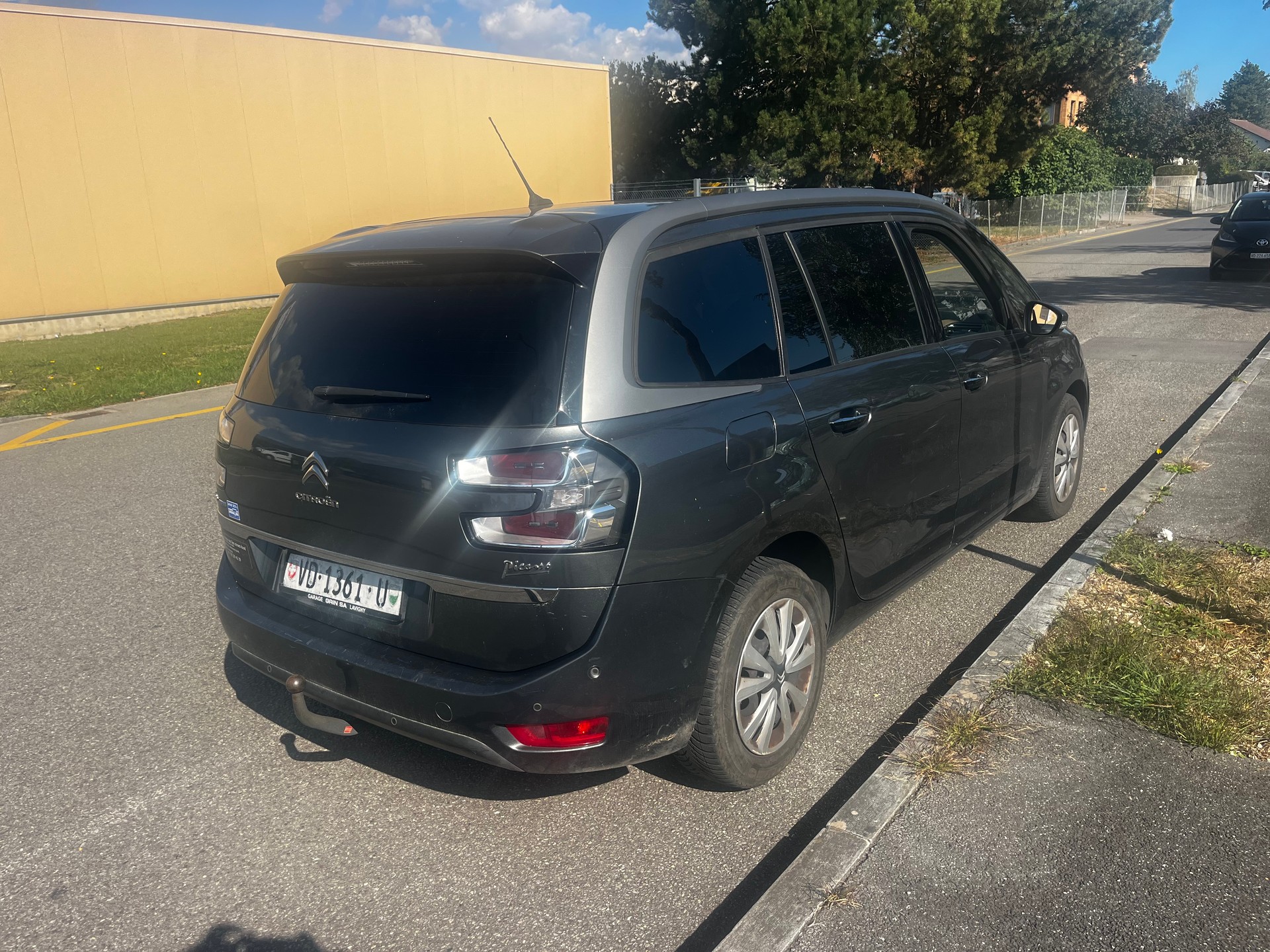 CITROEN Grand C4 Picasso 2.0 BlueHDi Exclusive Automatic 7places-image-8