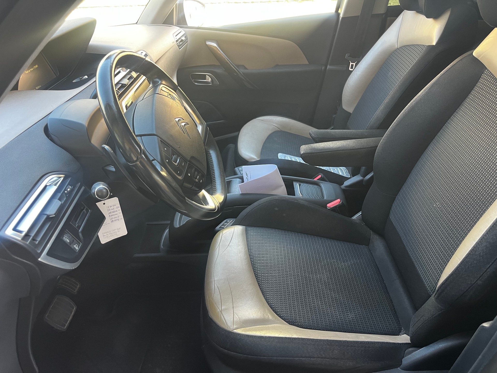 CITROEN Grand C4 Picasso 2.0 BlueHDi Exclusive Automatic 7places-image-10