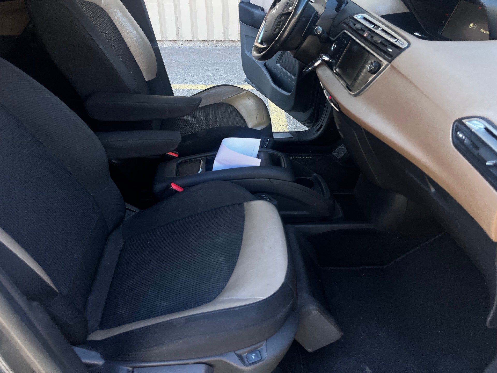 CITROEN Grand C4 Picasso 2.0 BlueHDi Exclusive Automatic 7places-image-14