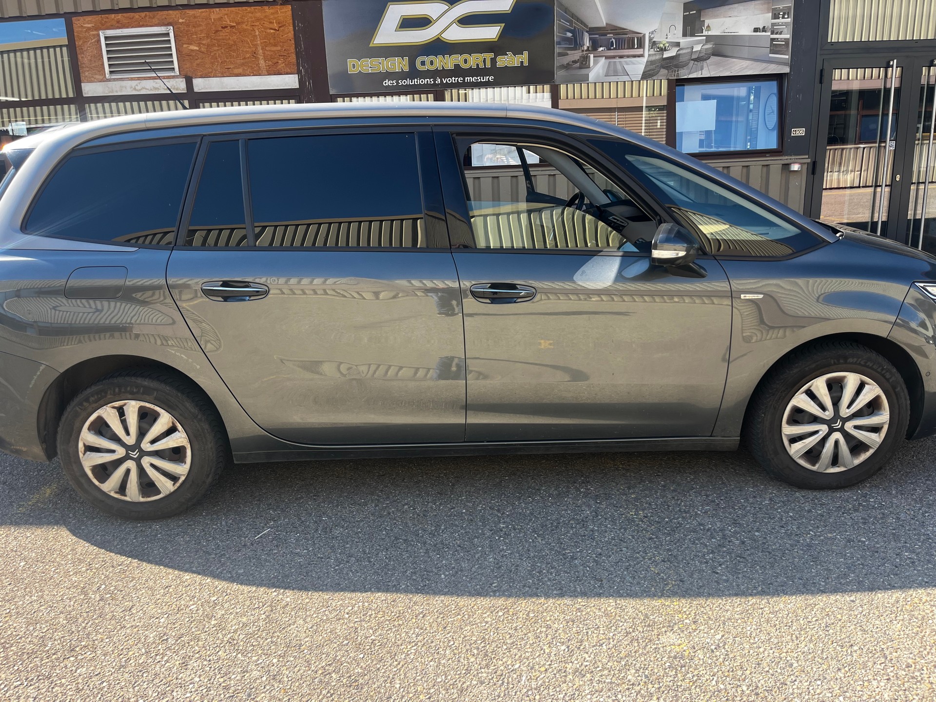 CITROEN Grand C4 Picasso 2.0 BlueHDi Exclusive Automatic 7places-image-2