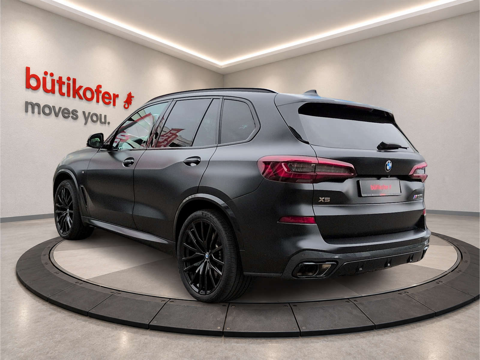 BMW X5 M50i xDrive-image-2