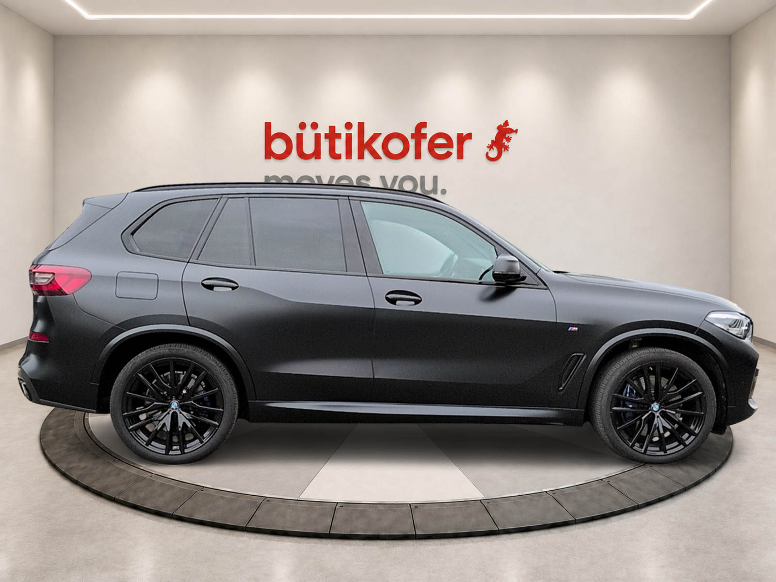 BMW X5 M50i xDrive-image-5