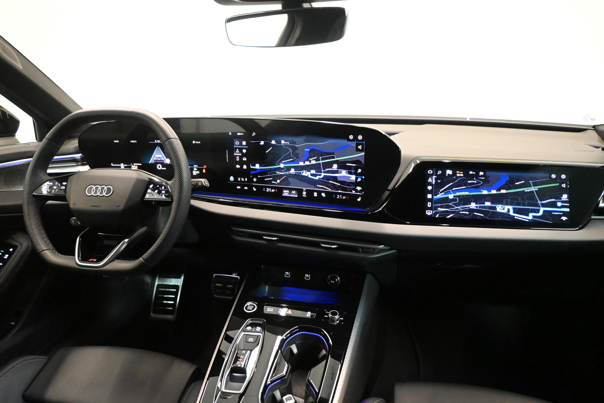 AUDI A5 Avant TFSI quattro 150 kW S tronic S-LINE SPORTPAKET-image-4