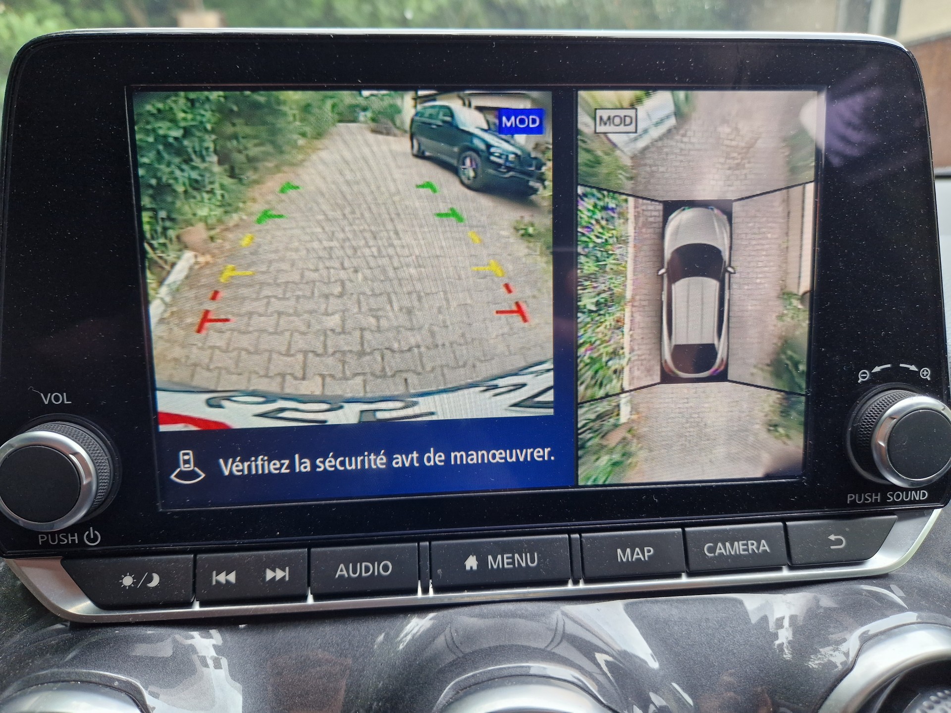 NISSAN 1.0 DIG-T Tekna-image-5