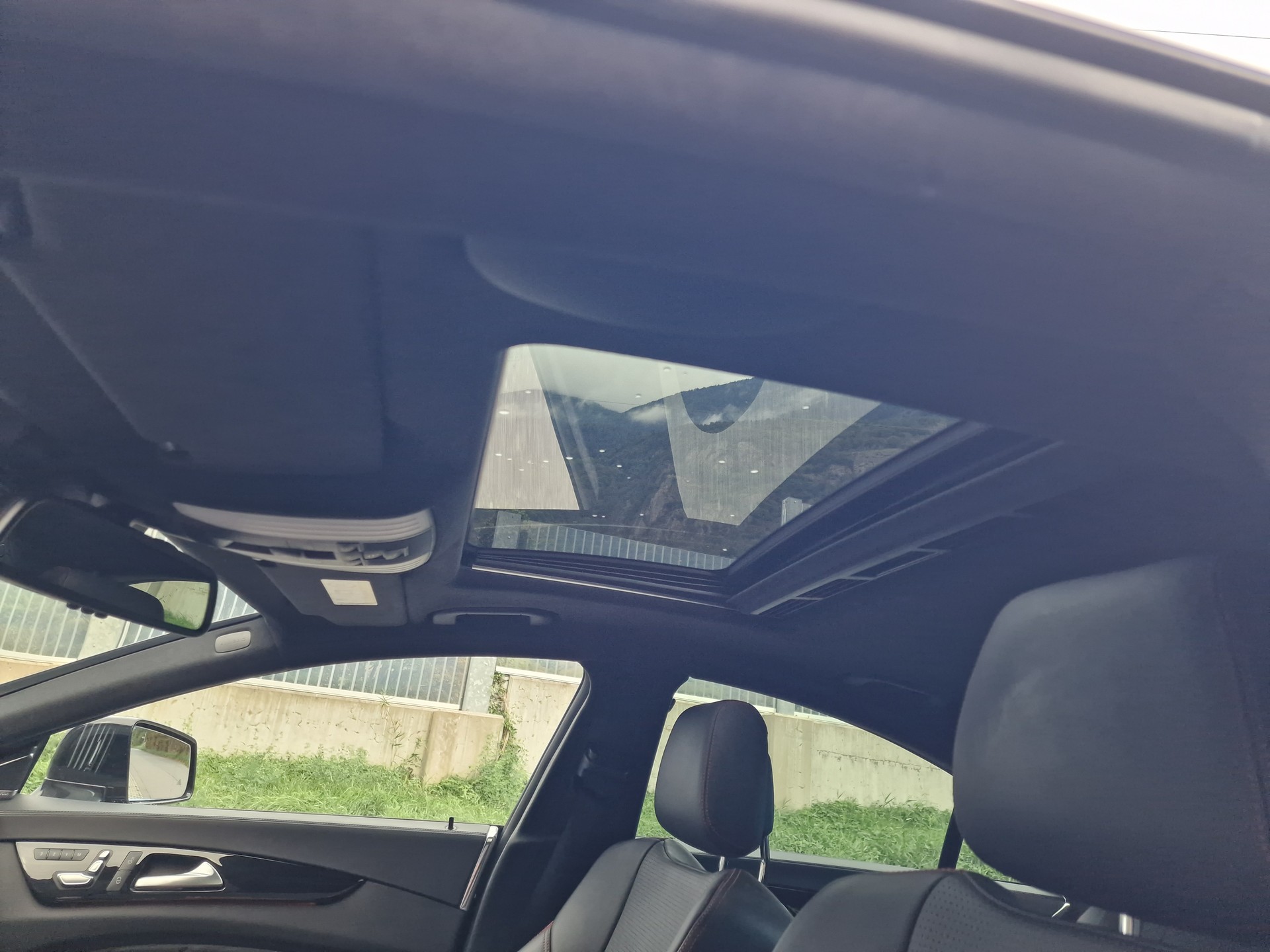 MERCEDES-BENZ CLS 400 4Matic 9G-Tronic-image-14