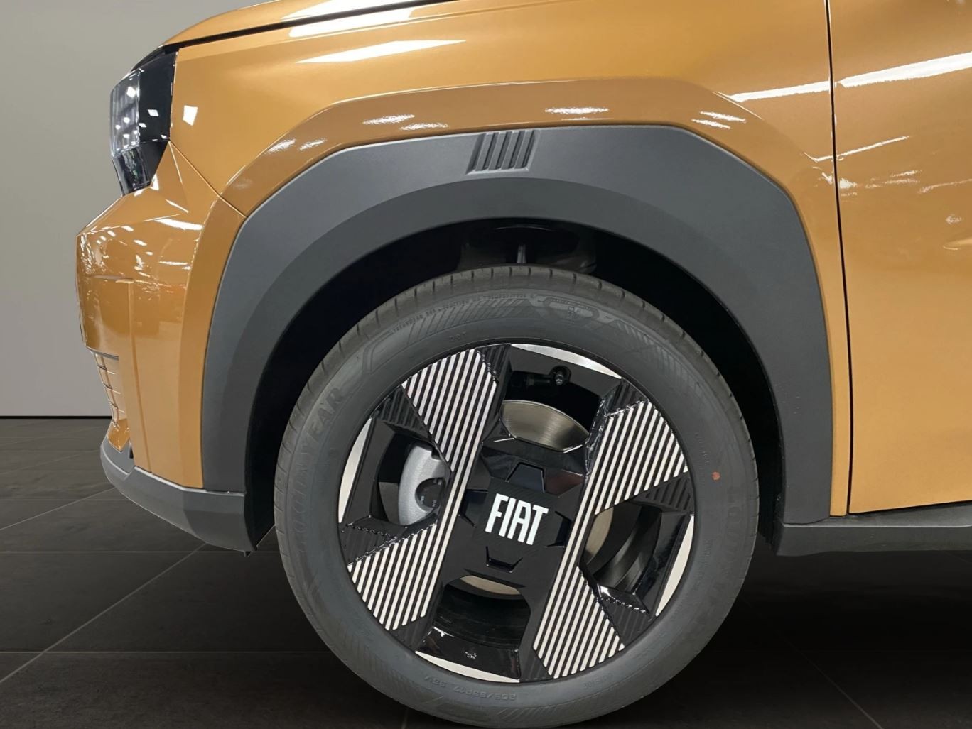 FIAT Grande Panda BEV La Prima-image-7