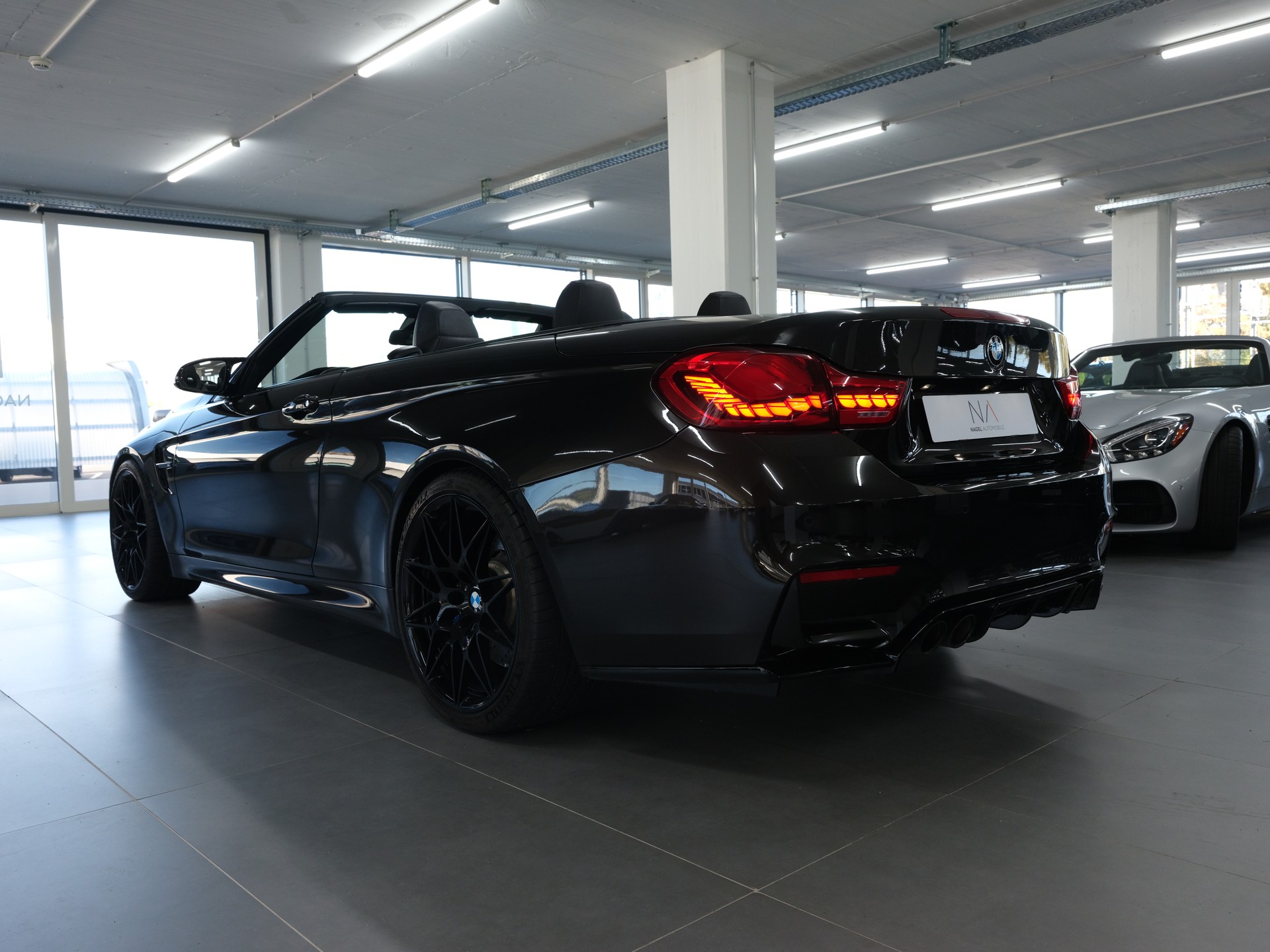 BMW M4 Cabriolet Competition DKG *Harman & Kardon* *M - Performance* *Rückfahrkamera*-image-6