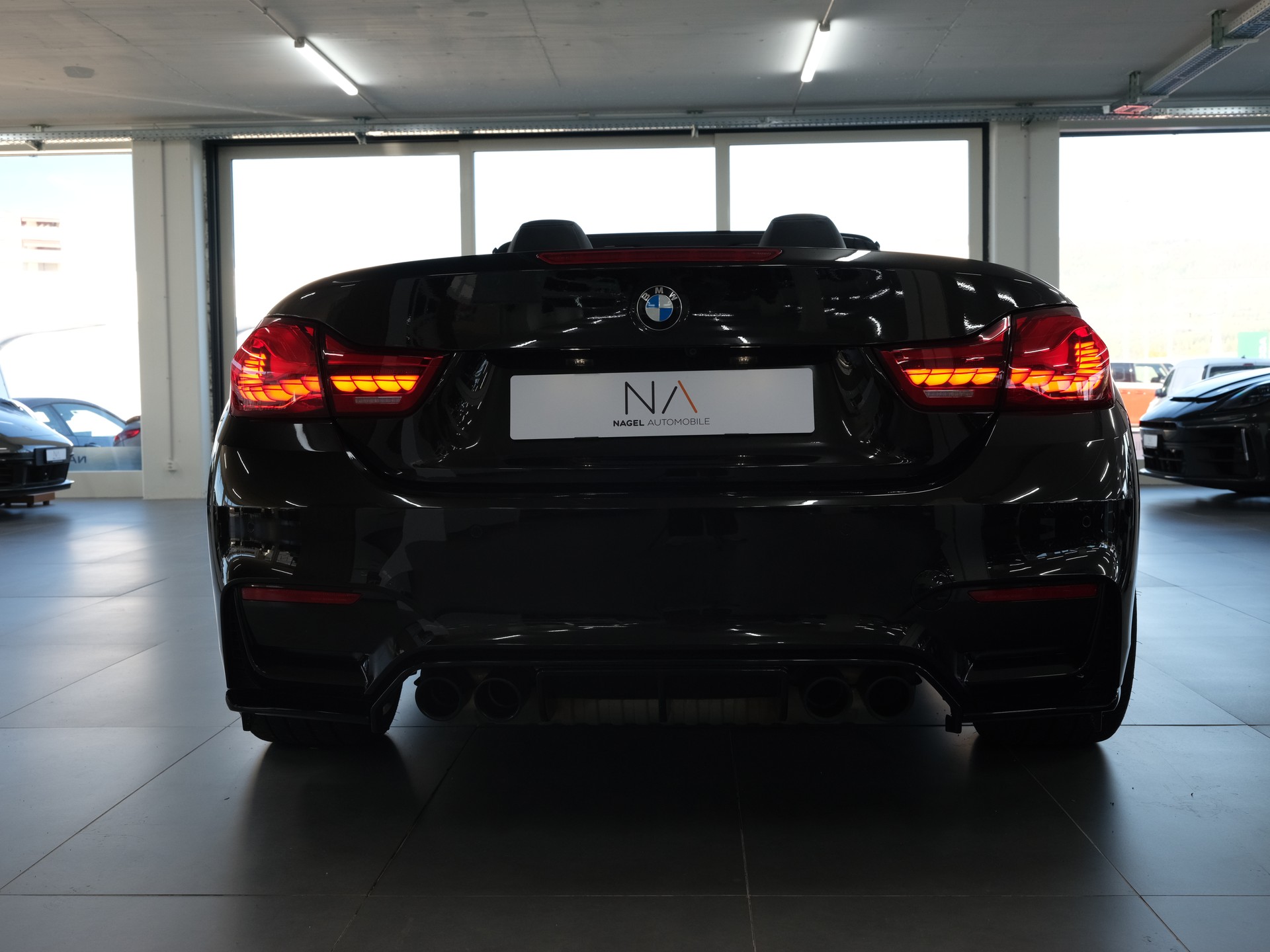 BMW M4 Cabriolet Competition DKG *Harman & Kardon* *M - Performance* *Rückfahrkamera*-image-4
